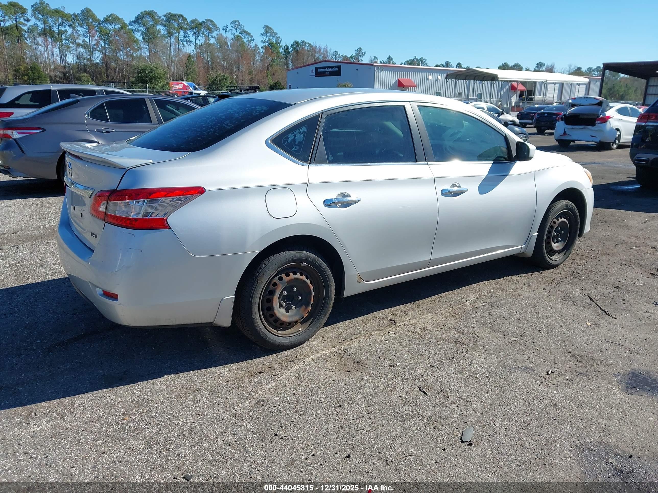 NISSAN SENTRA image 4