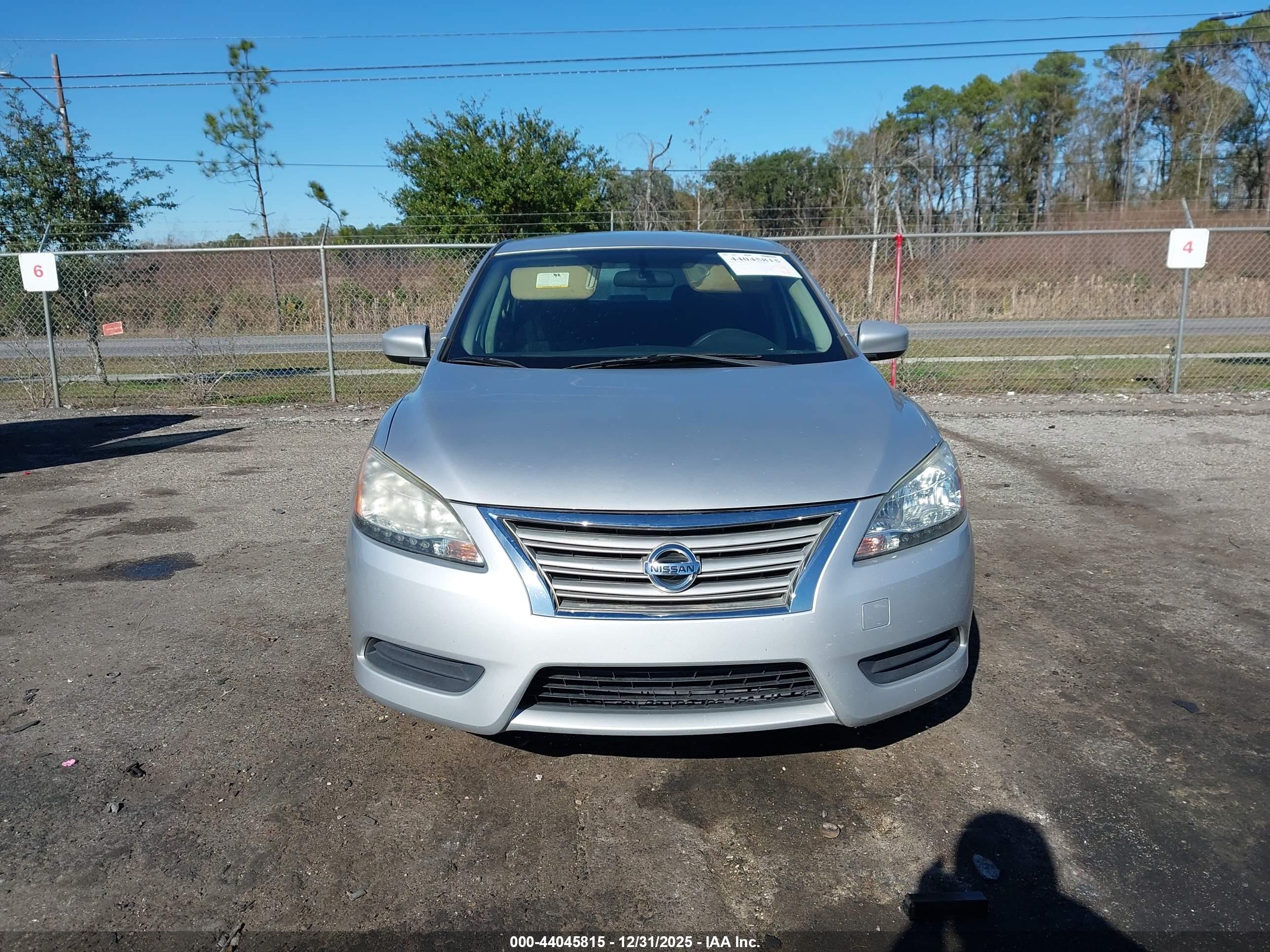 NISSAN SENTRA image 6