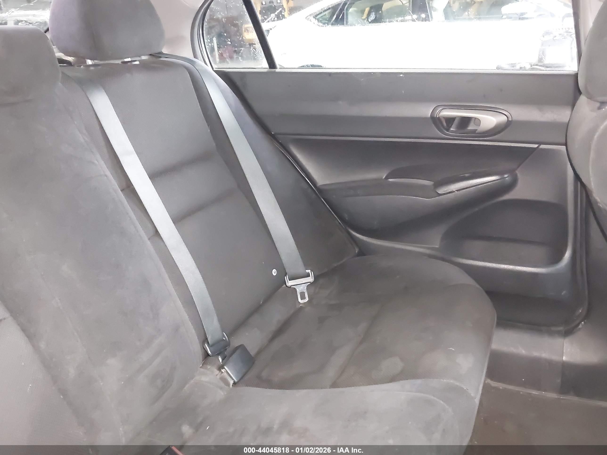 HONDA CIVIC image 8