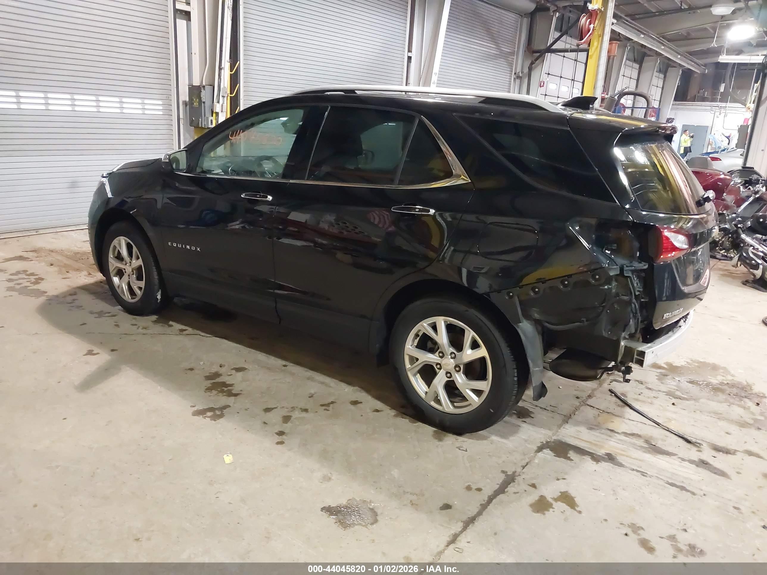 CHEVROLET EQUINOX image 3
