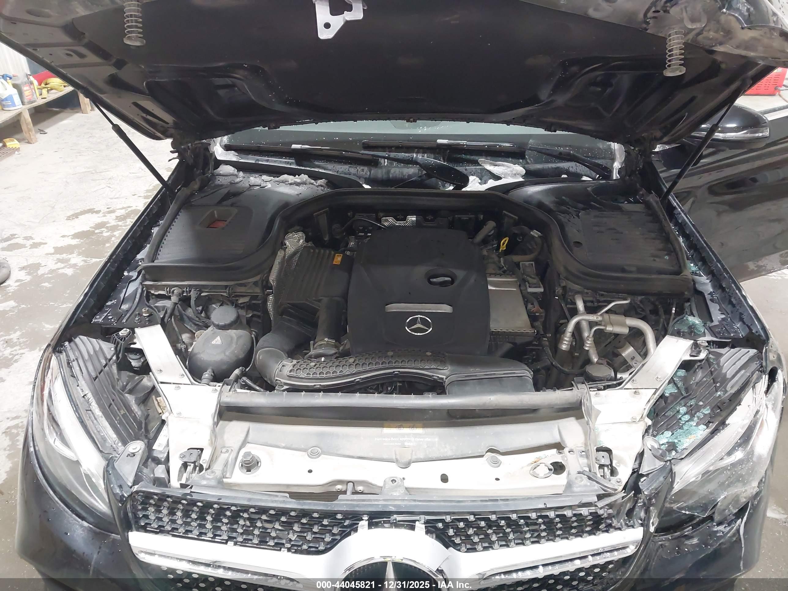 MERCEDES-BENZ GLC image 10