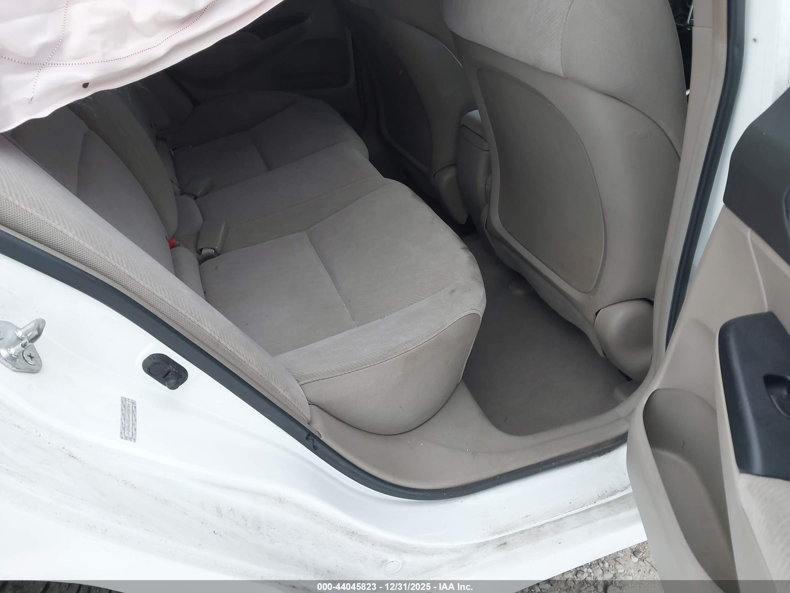 HONDA CIVIC image 8