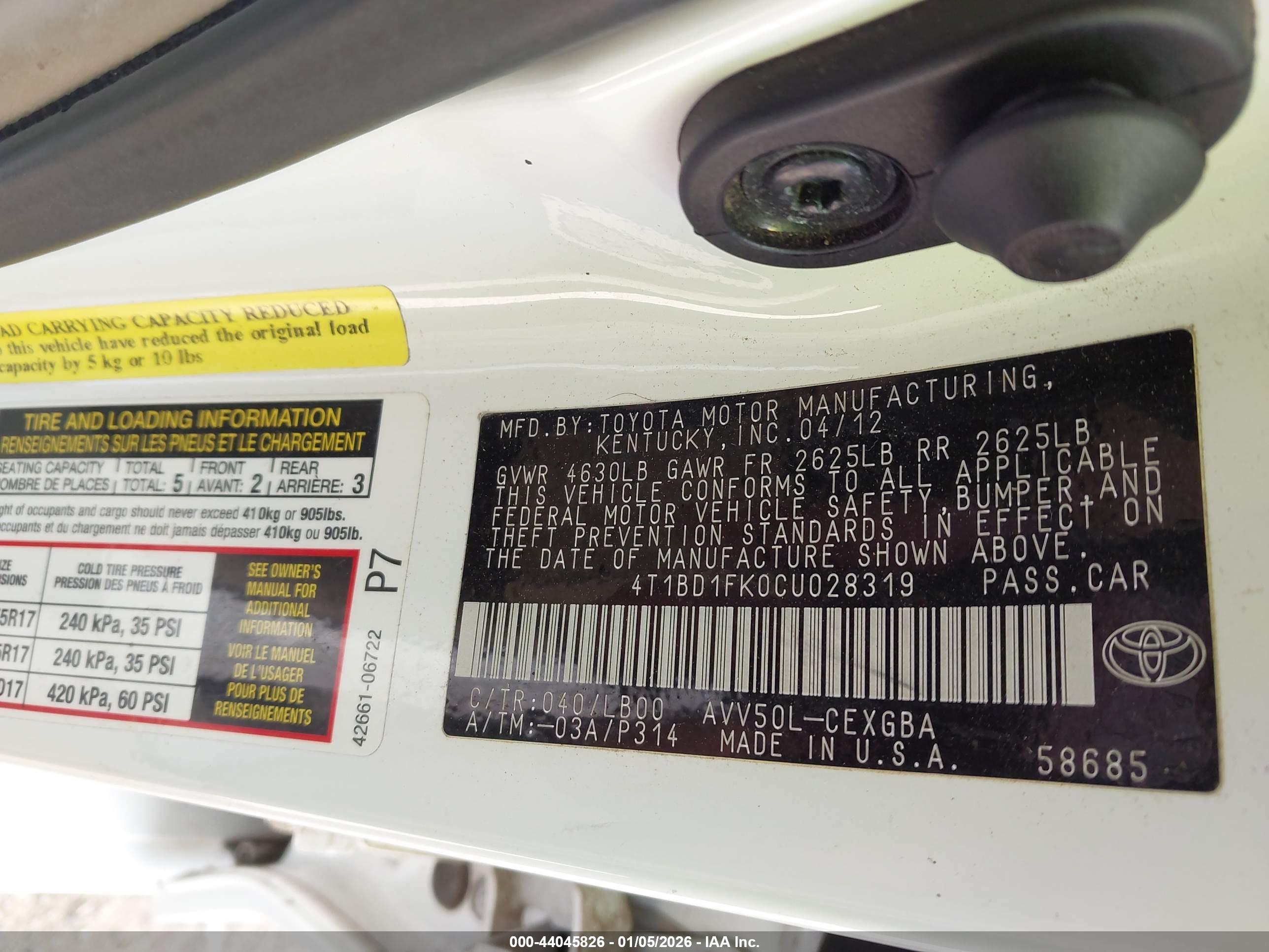 TOYOTA CAMRY image 9