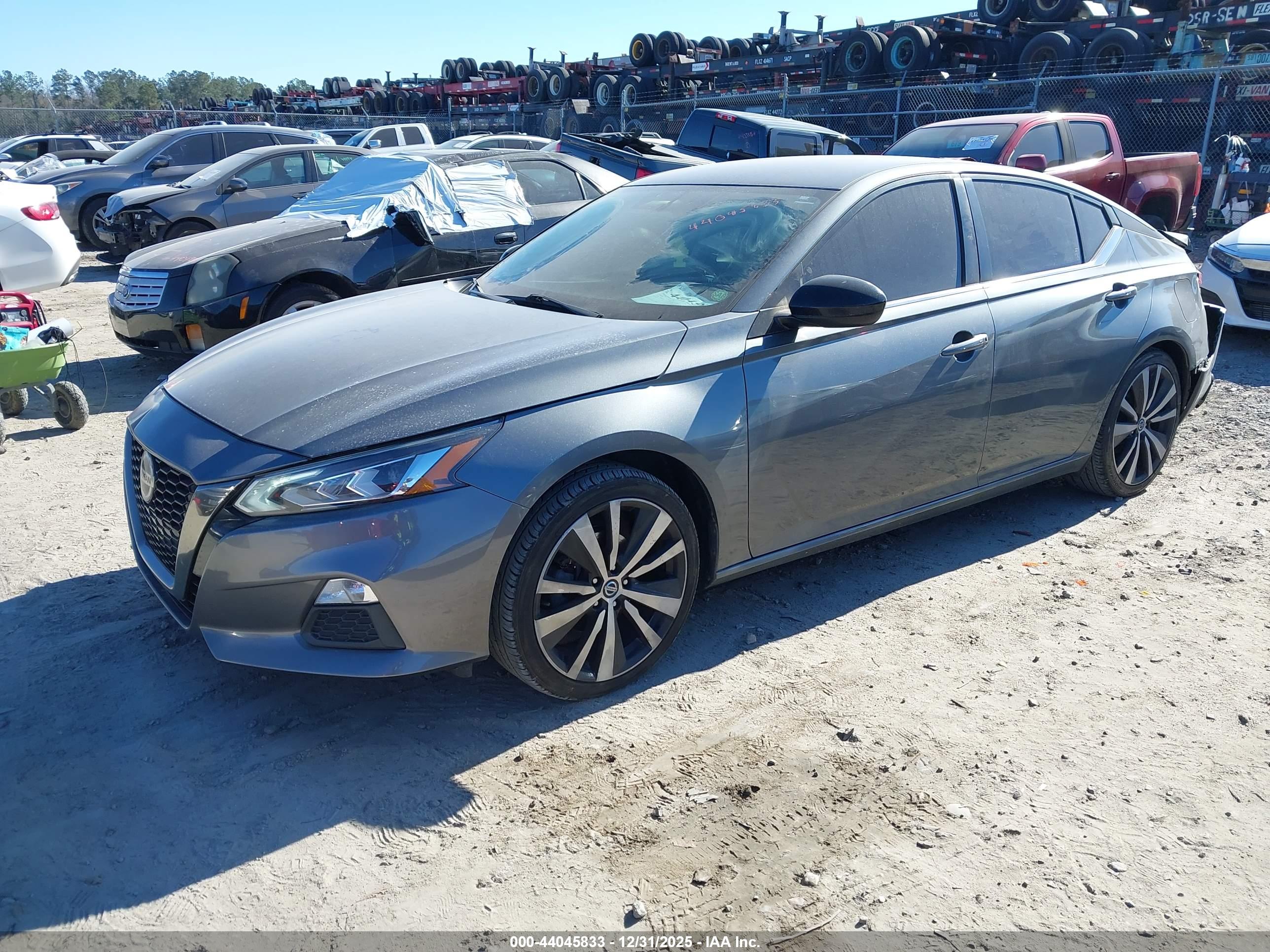 NISSAN ALTIMA image 2