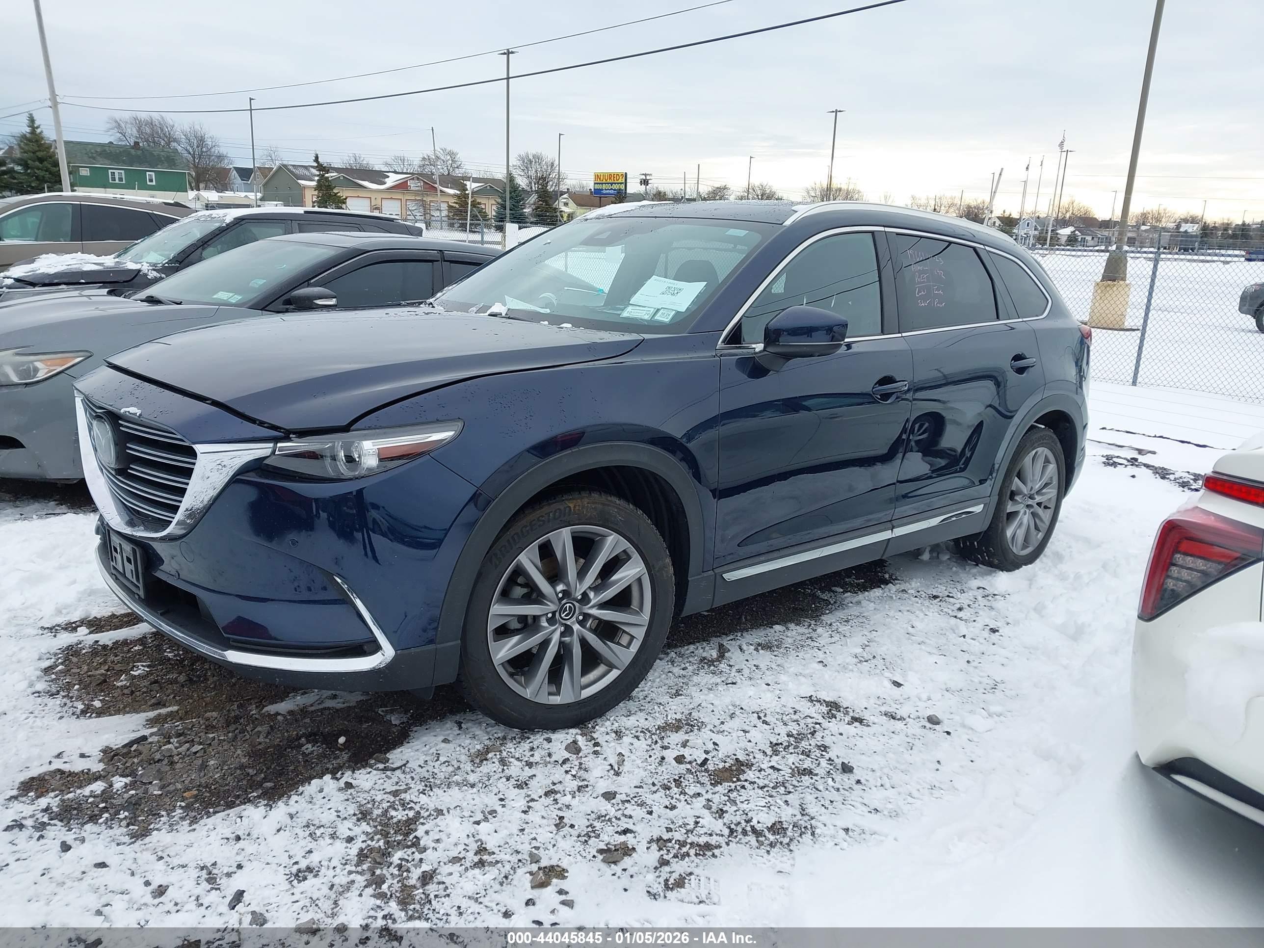 MAZDA CX-9 image 2