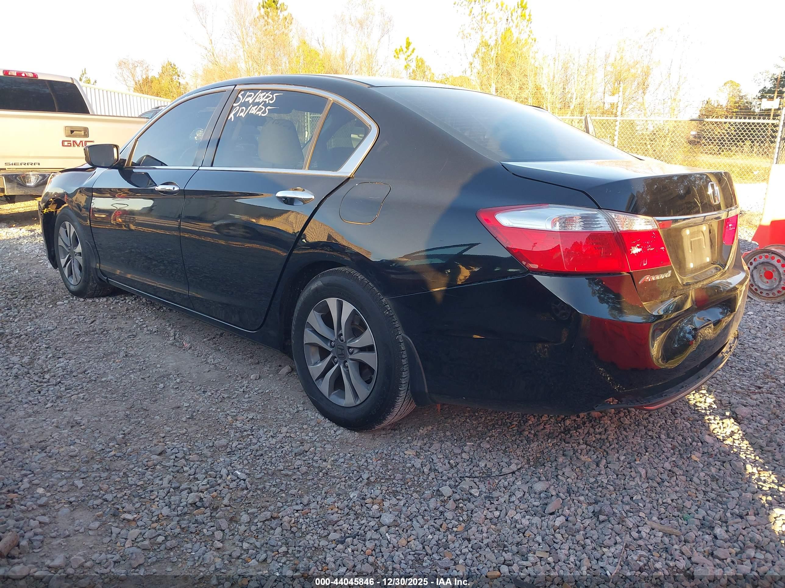 HONDA ACCORD image 3