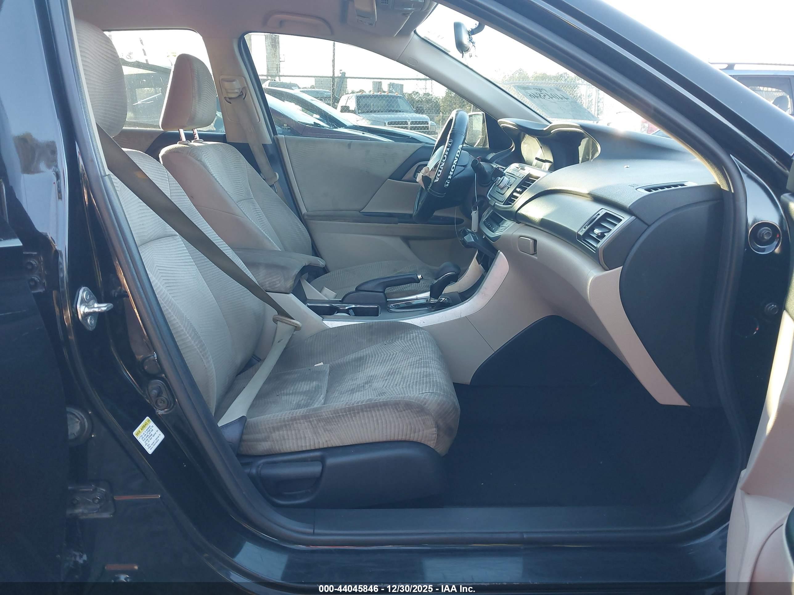 HONDA ACCORD image 5