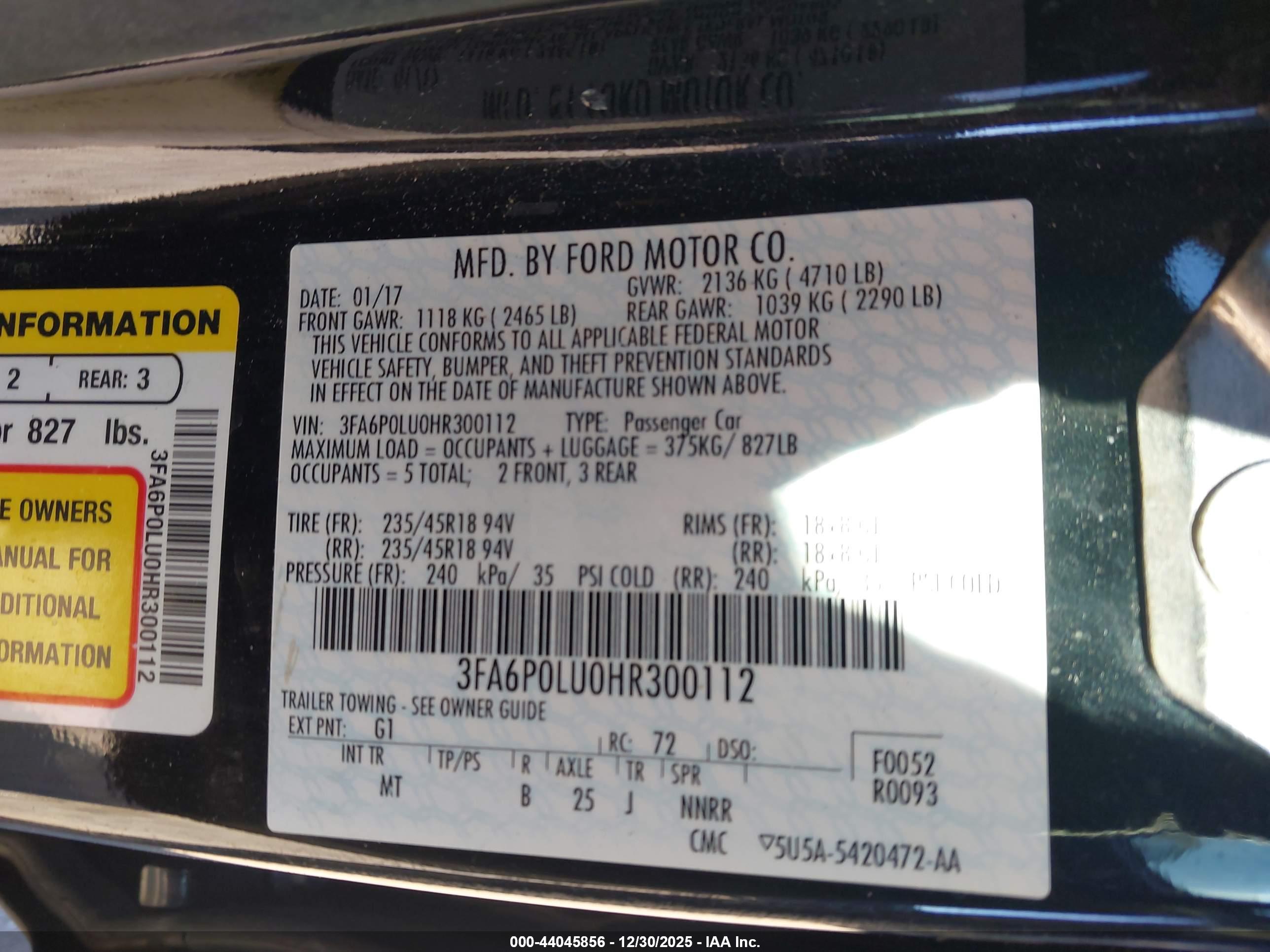 FORD FUSION image 9