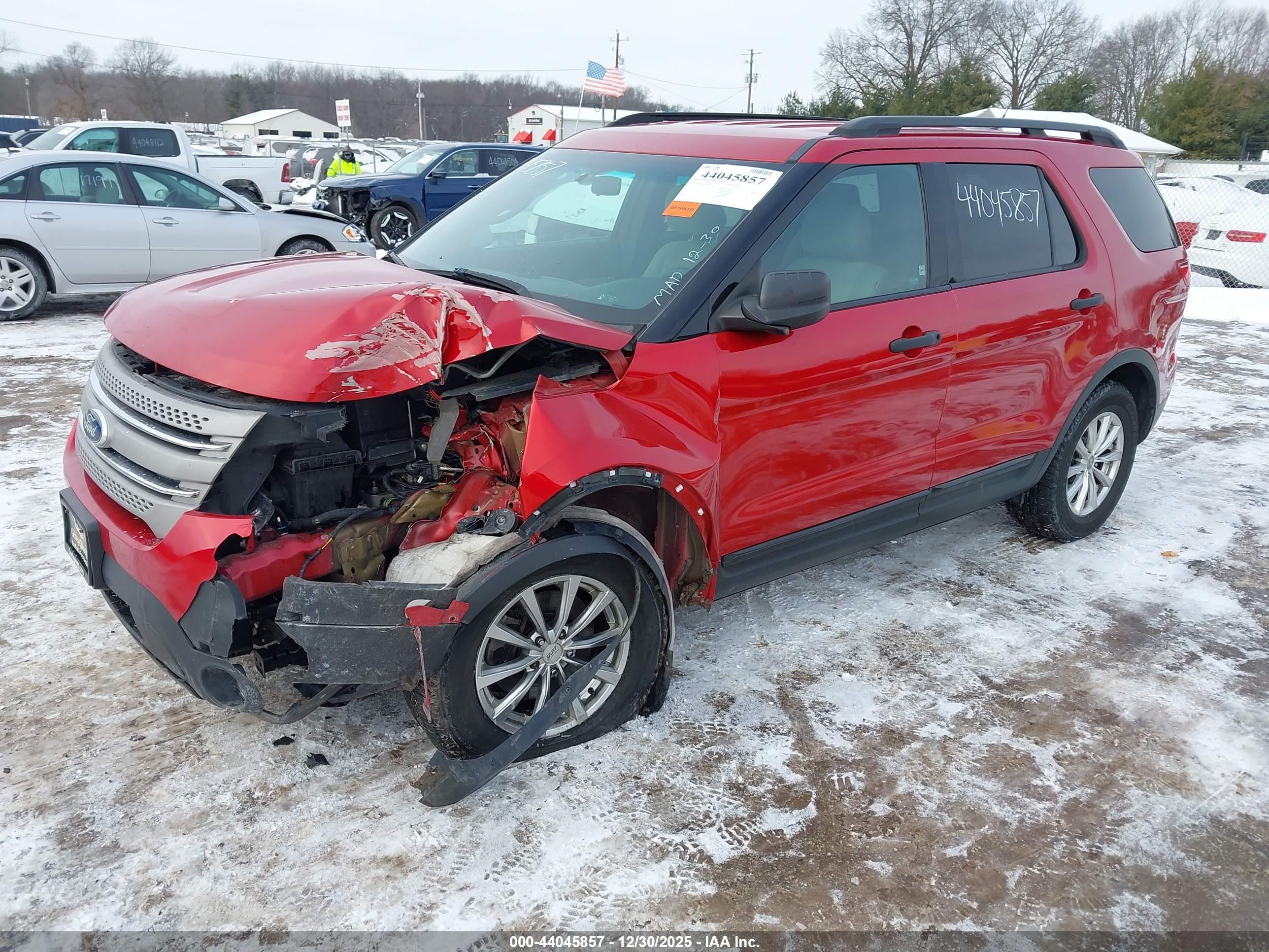 FORD EXPLORER image 2