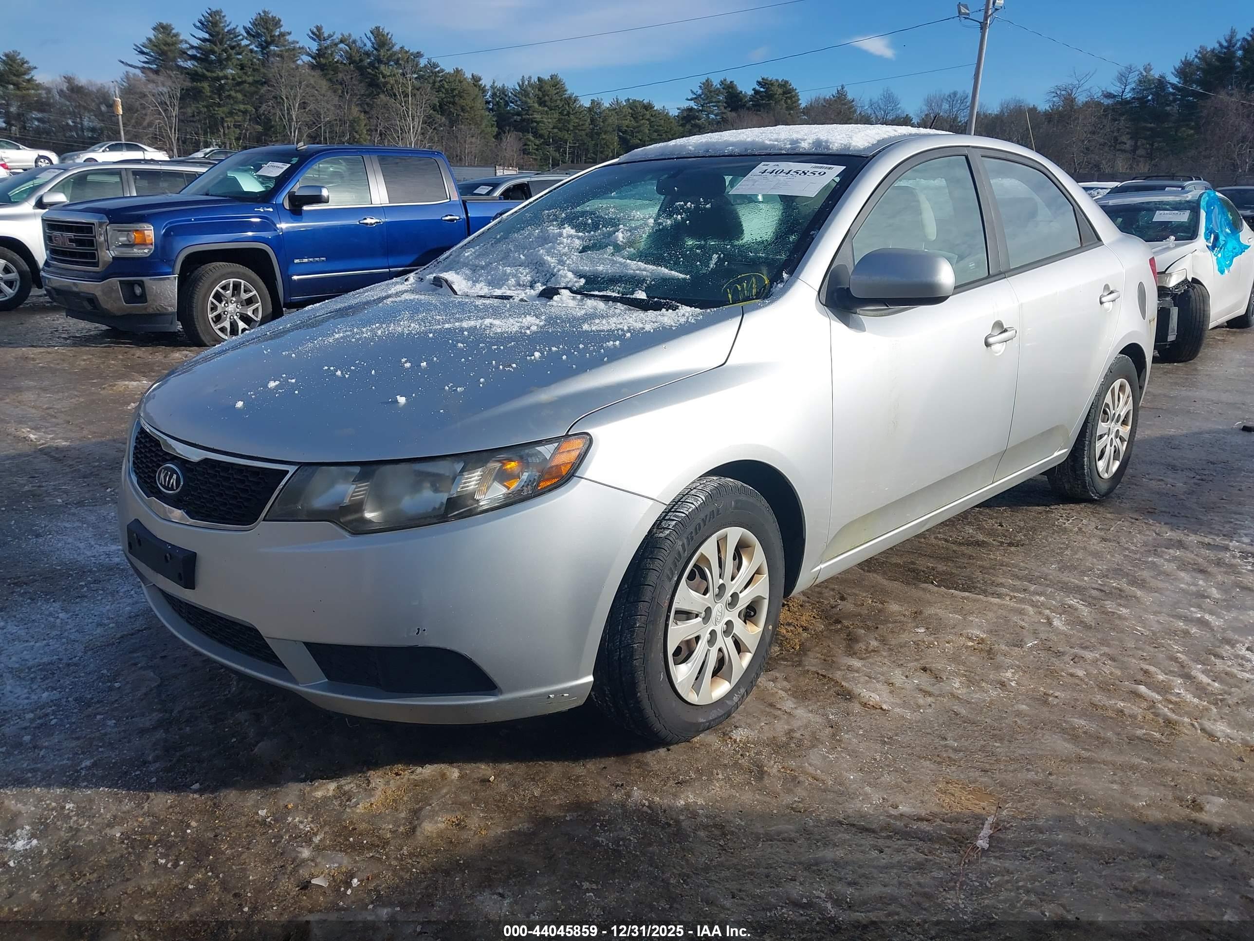 KIA FORTE image 2