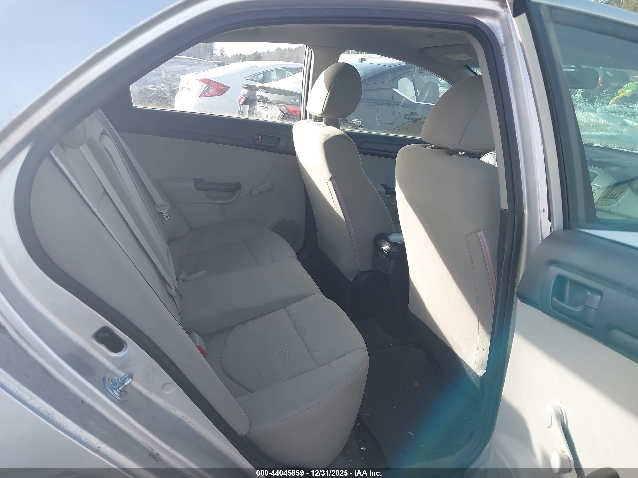 KIA FORTE image 8