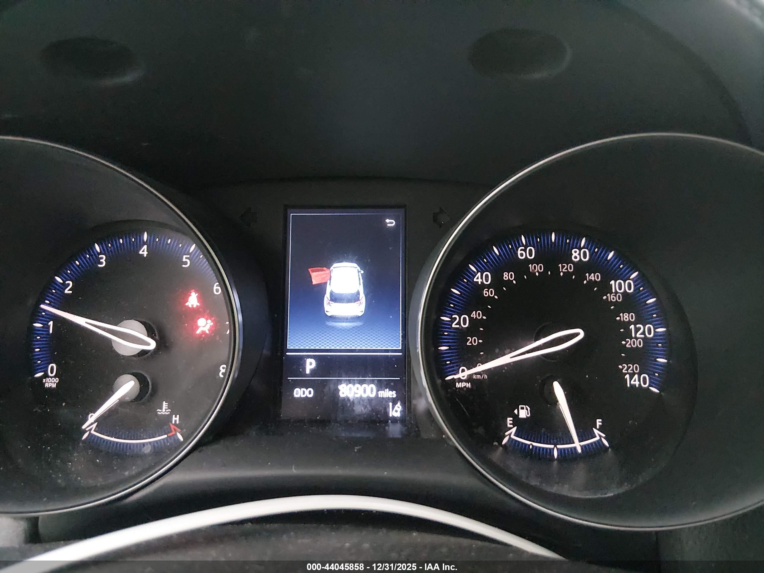 TOYOTA C-HR image 7