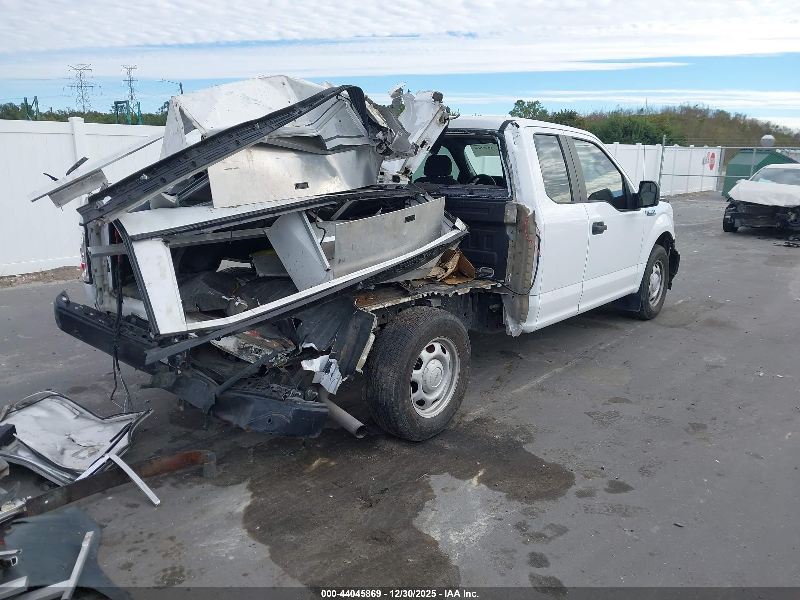 FORD F-150 image 4