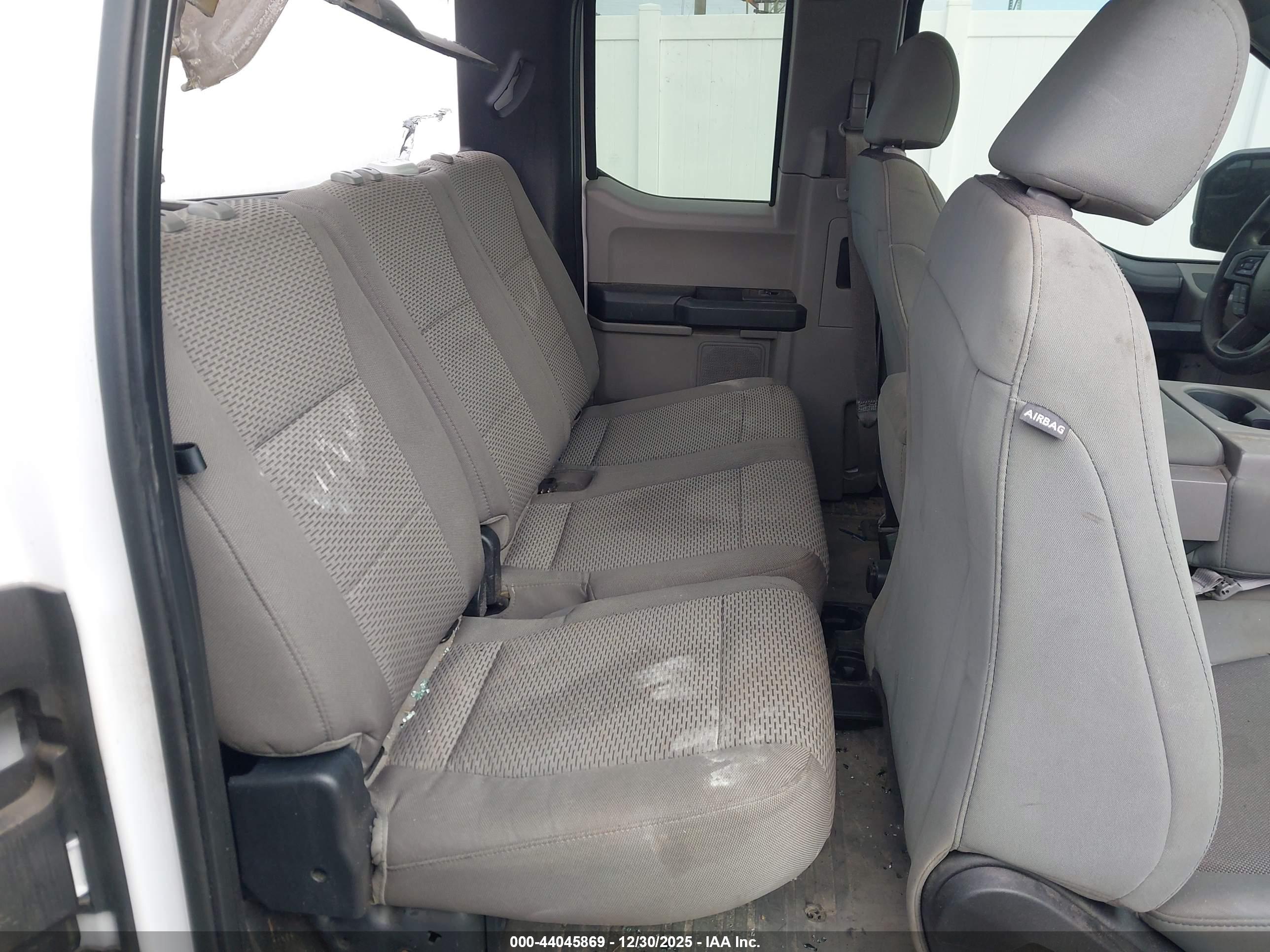 FORD F-150 image 8