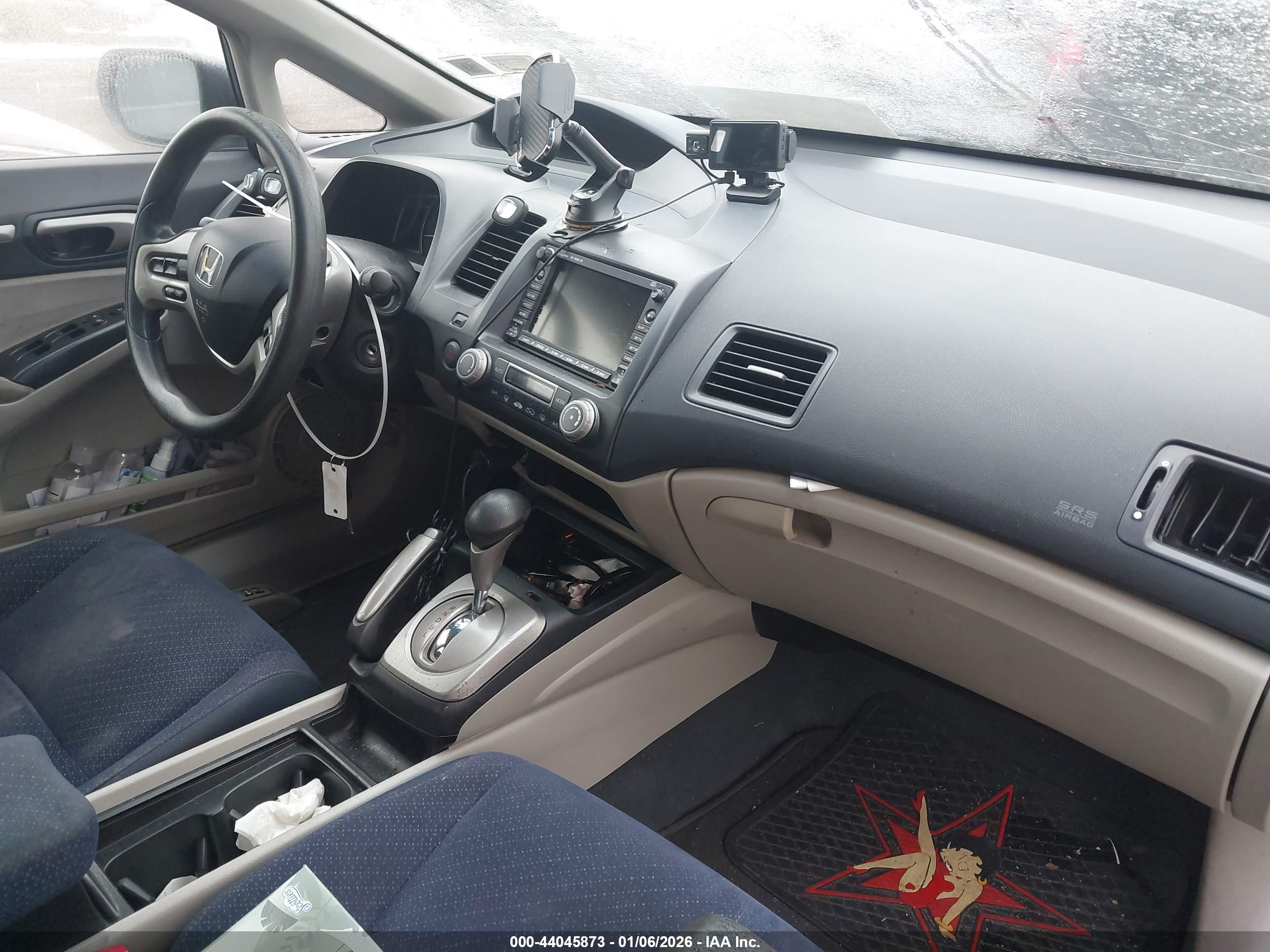 HONDA CIVIC image 5