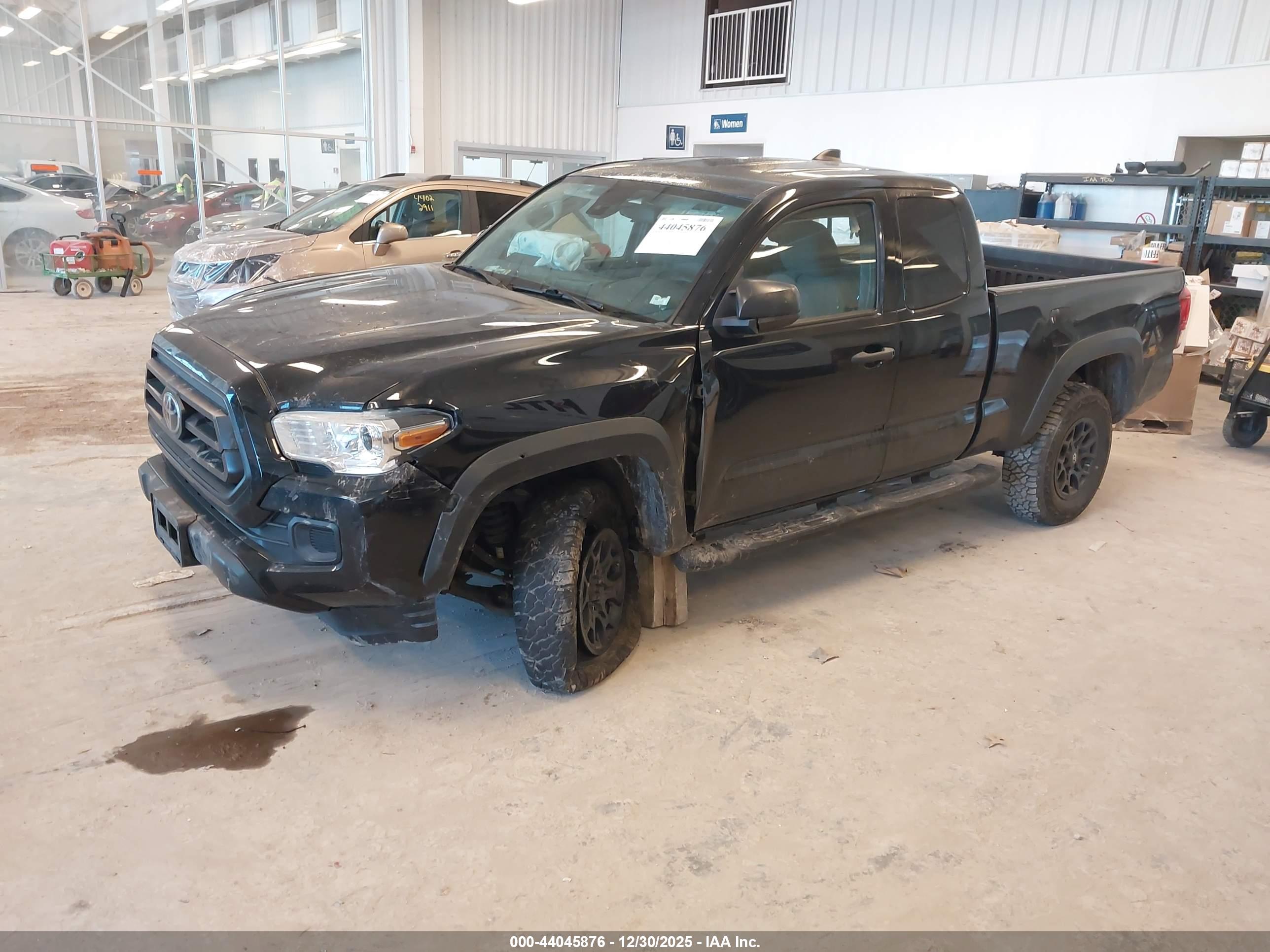 TOYOTA TACOMA image 2
