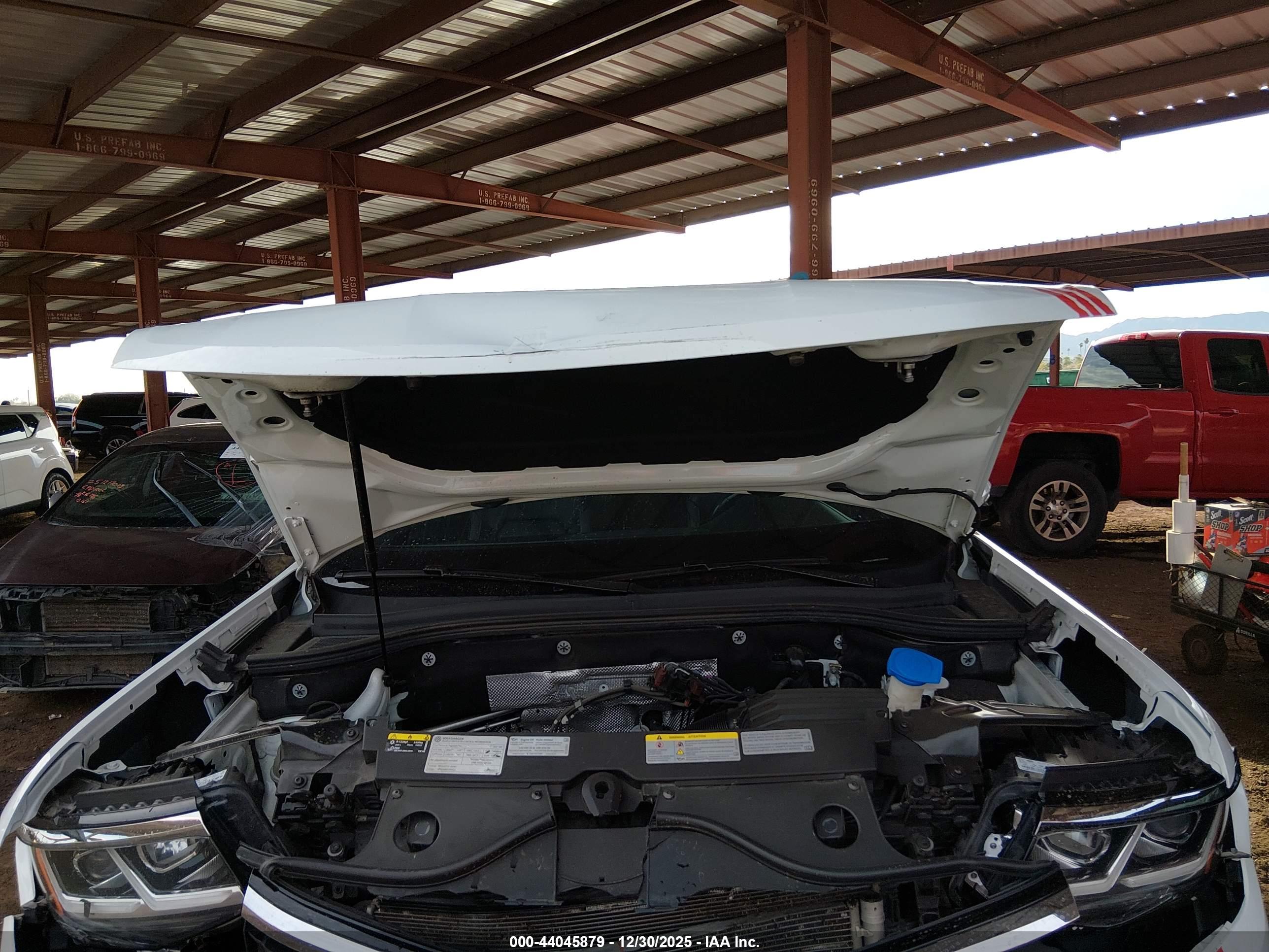 VOLKSWAGEN ATLAS image 10