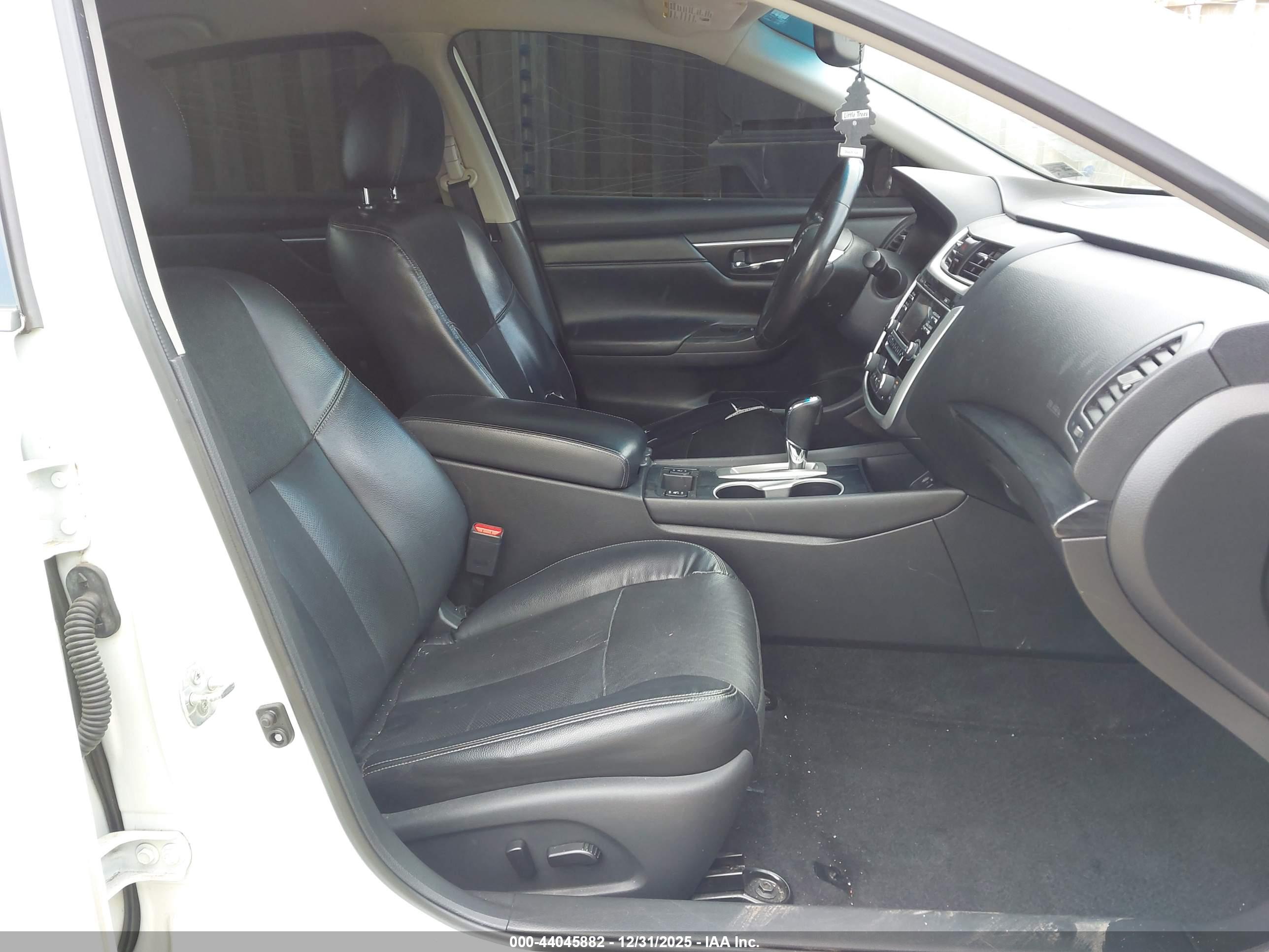 NISSAN ALTIMA image 5