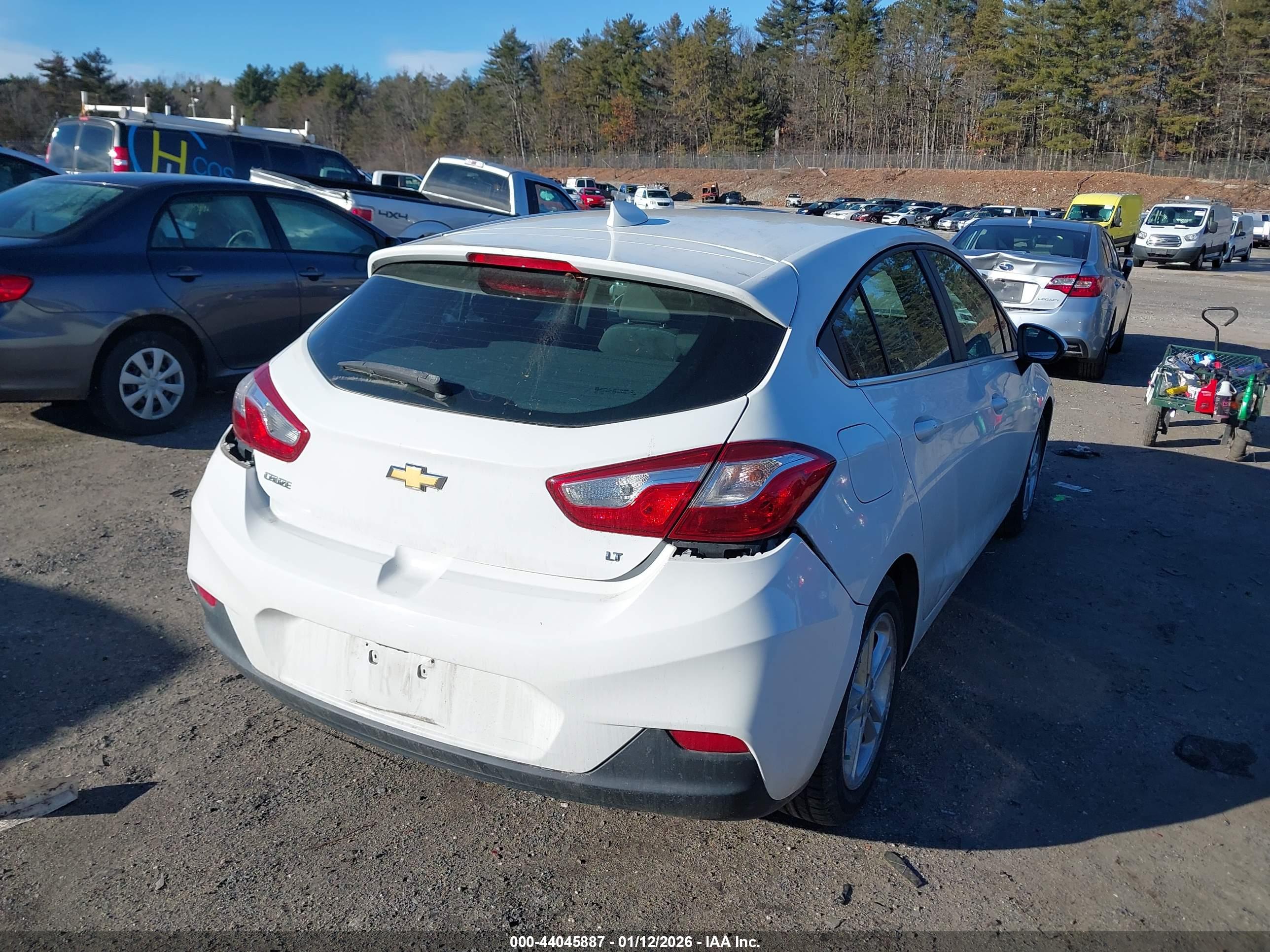 CHEVROLET CRUZE image 4