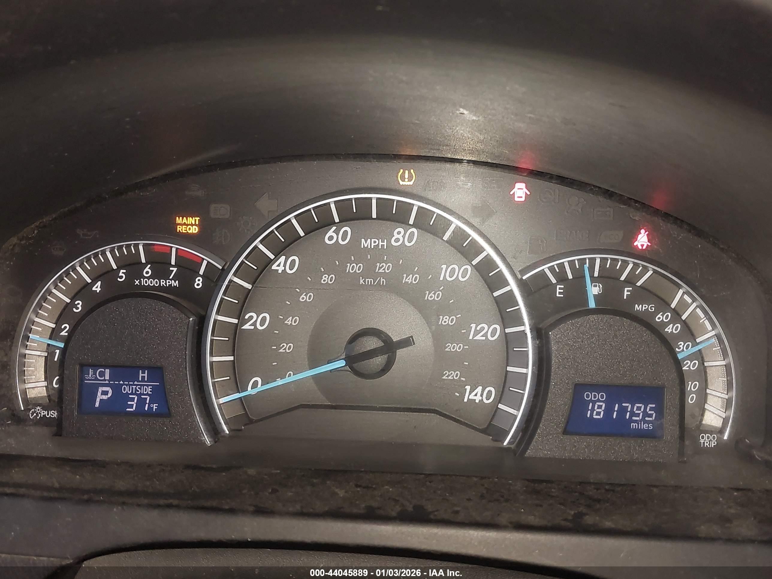 TOYOTA CAMRY image 7