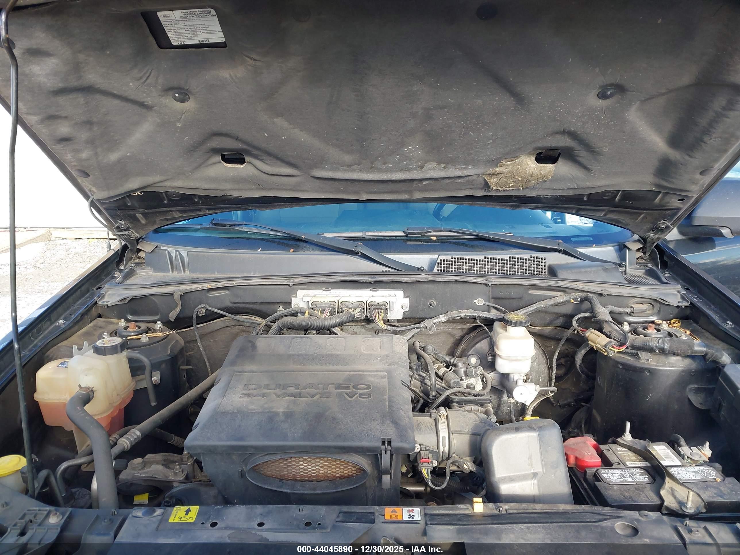 FORD ESCAPE image 10