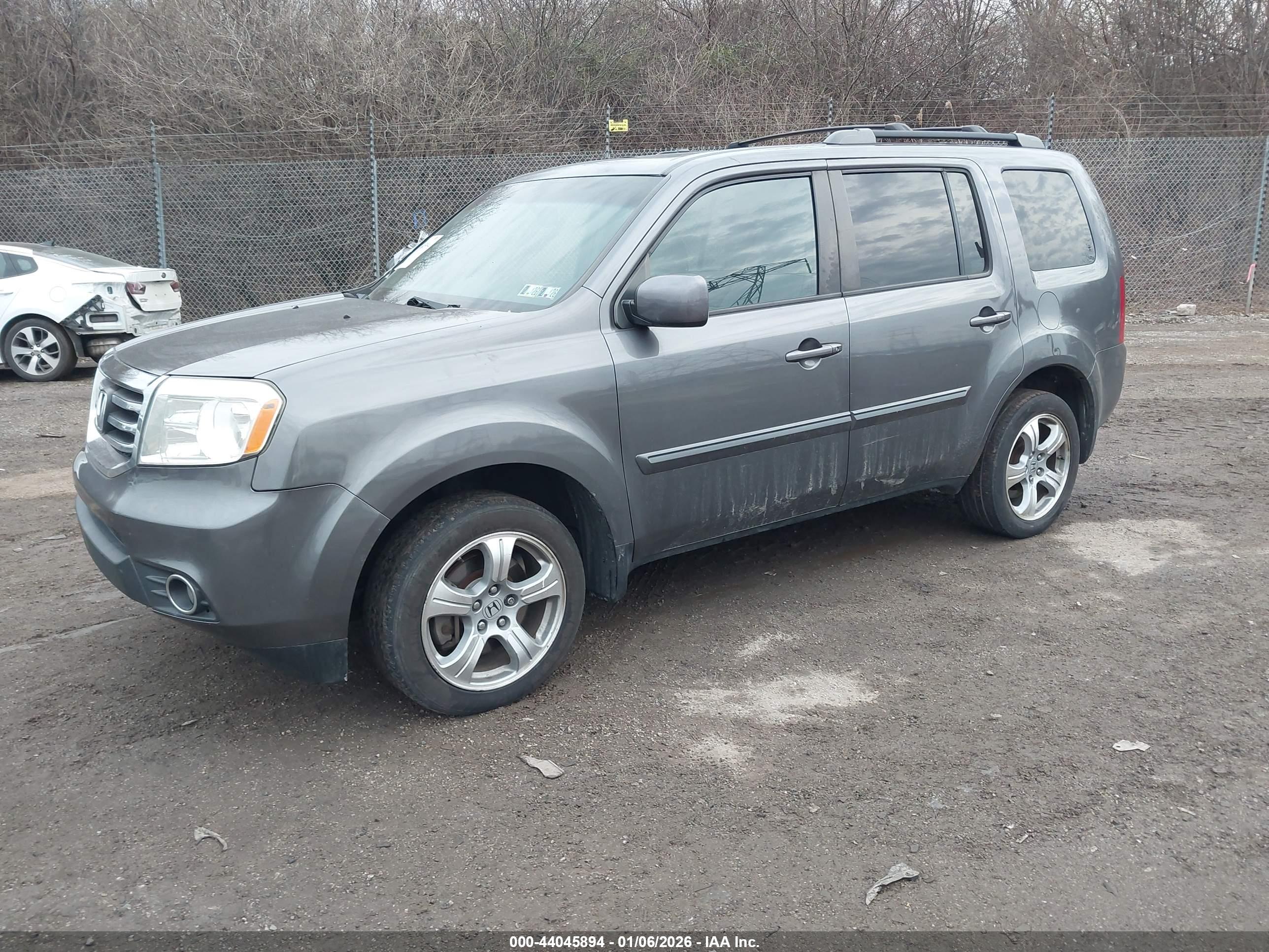 HONDA PILOT image 2