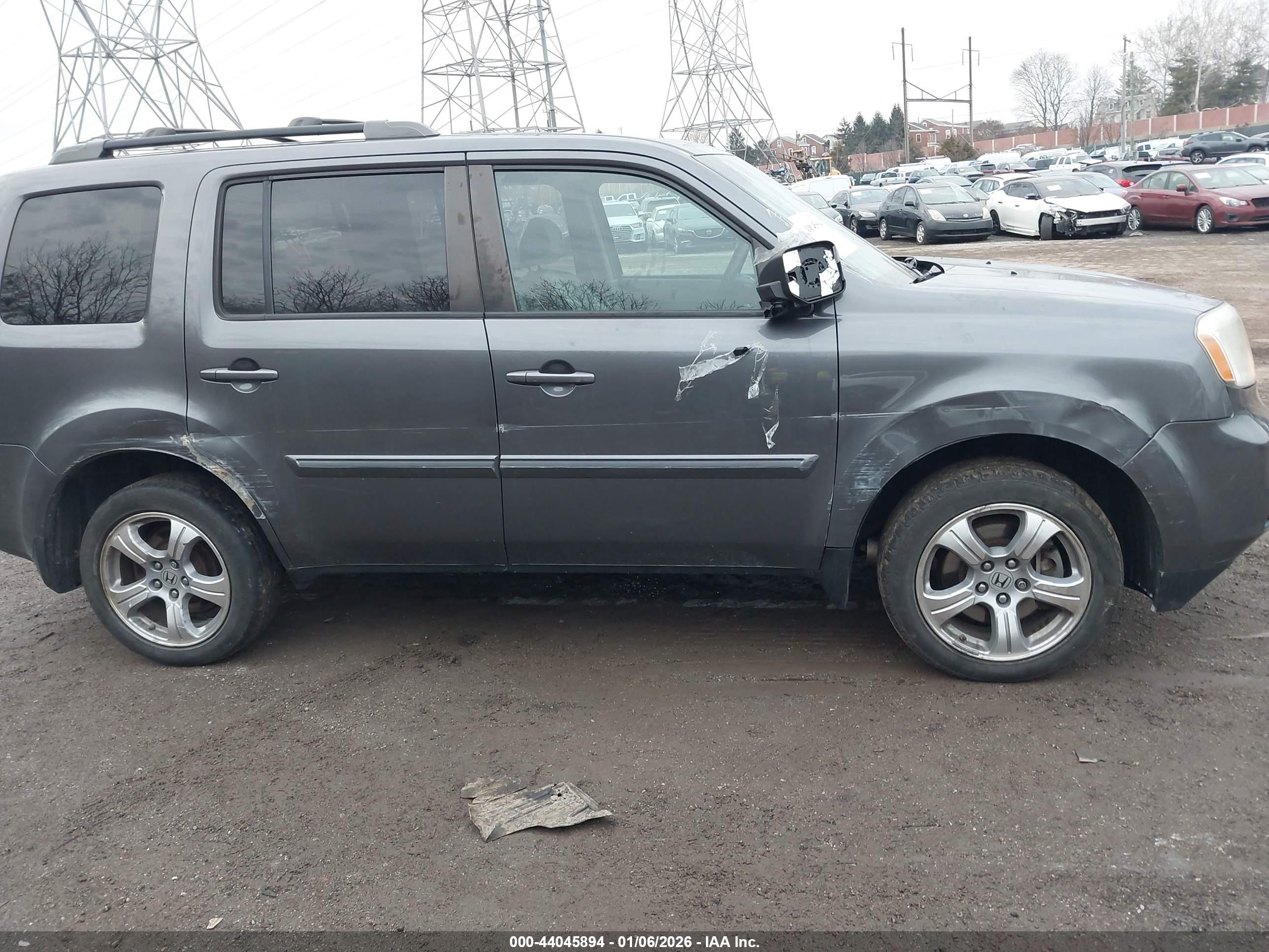 HONDA PILOT image 6