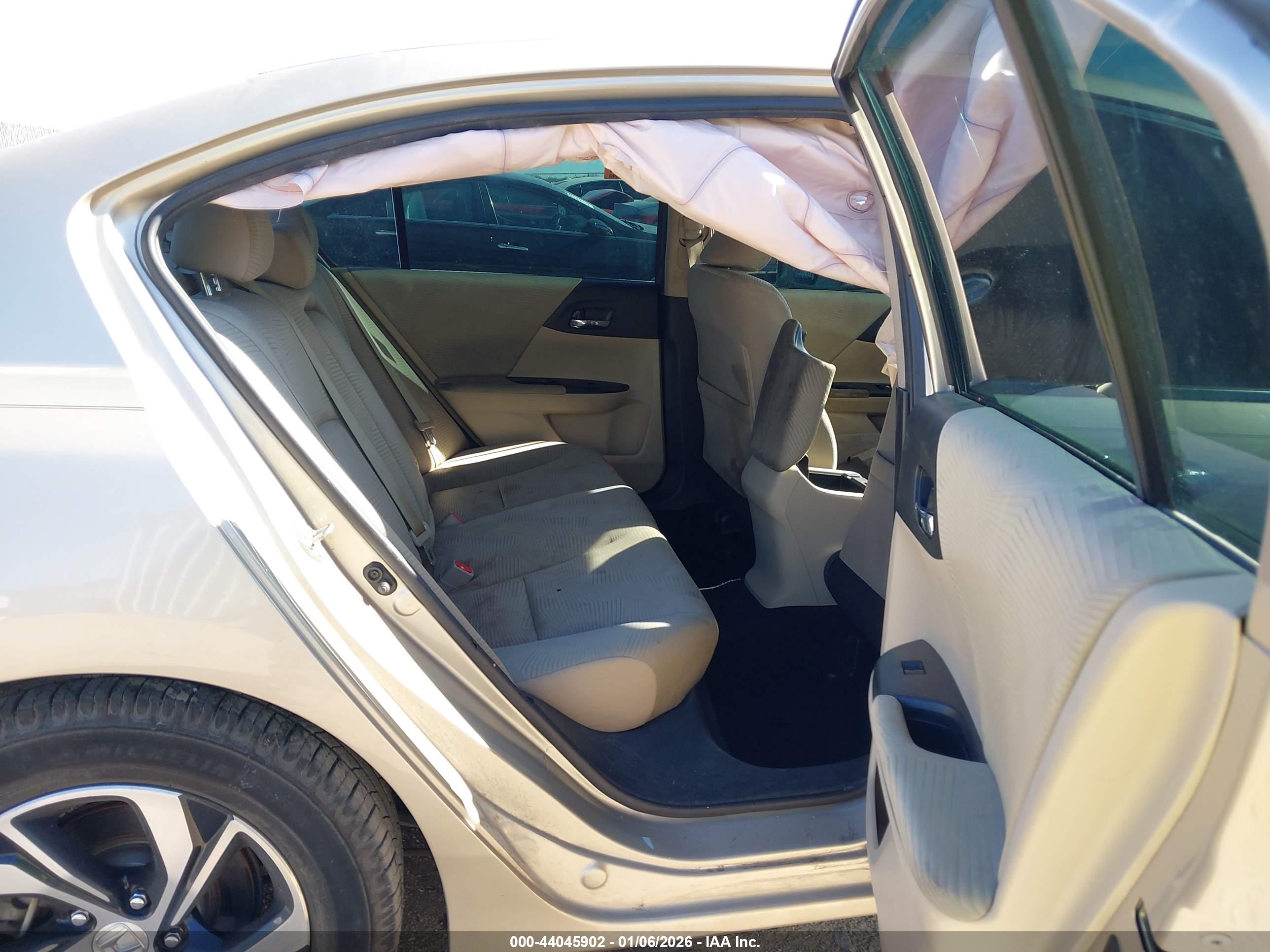 HONDA ACCORD image 8