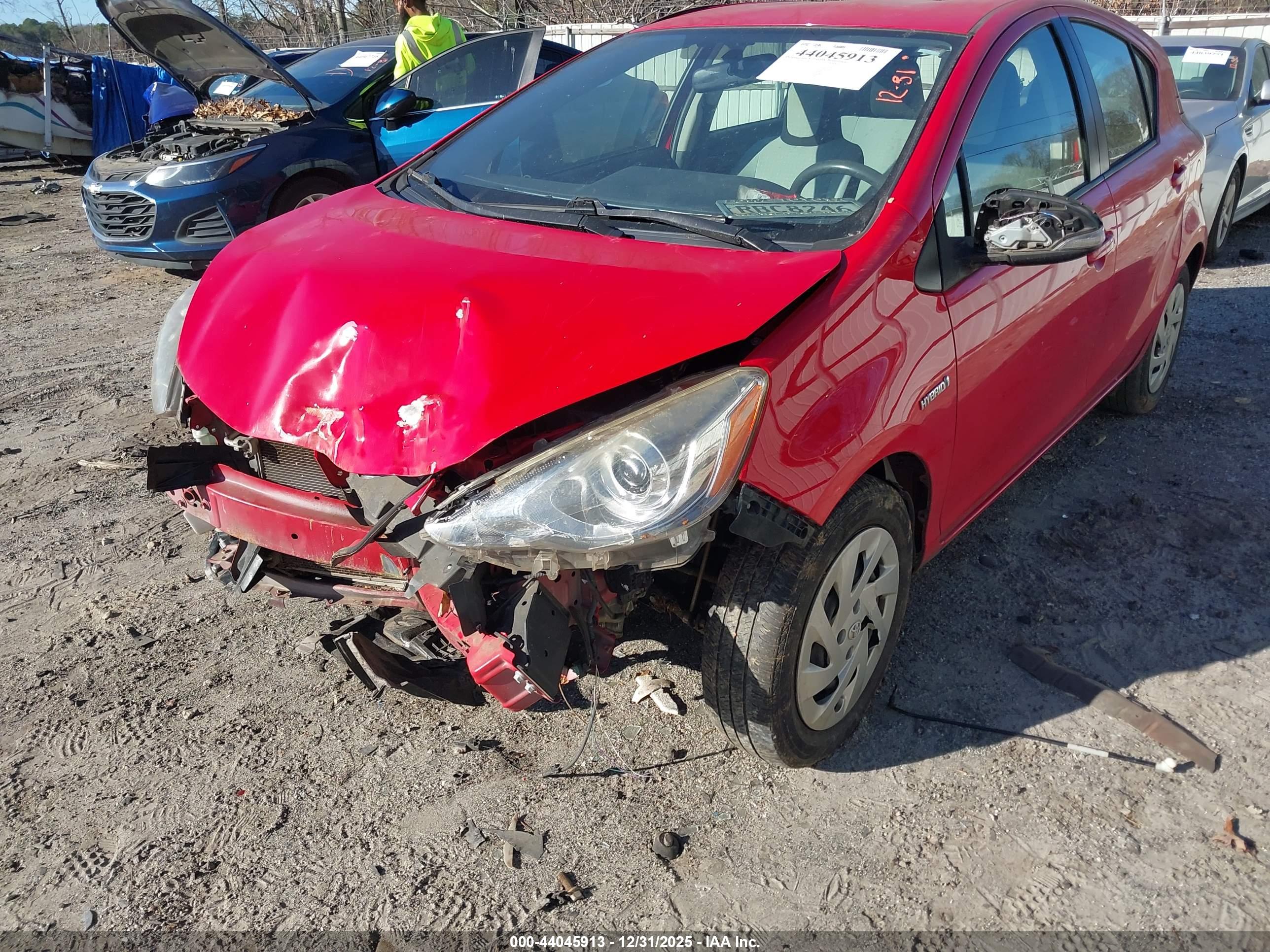 TOYOTA PRIUS image 6