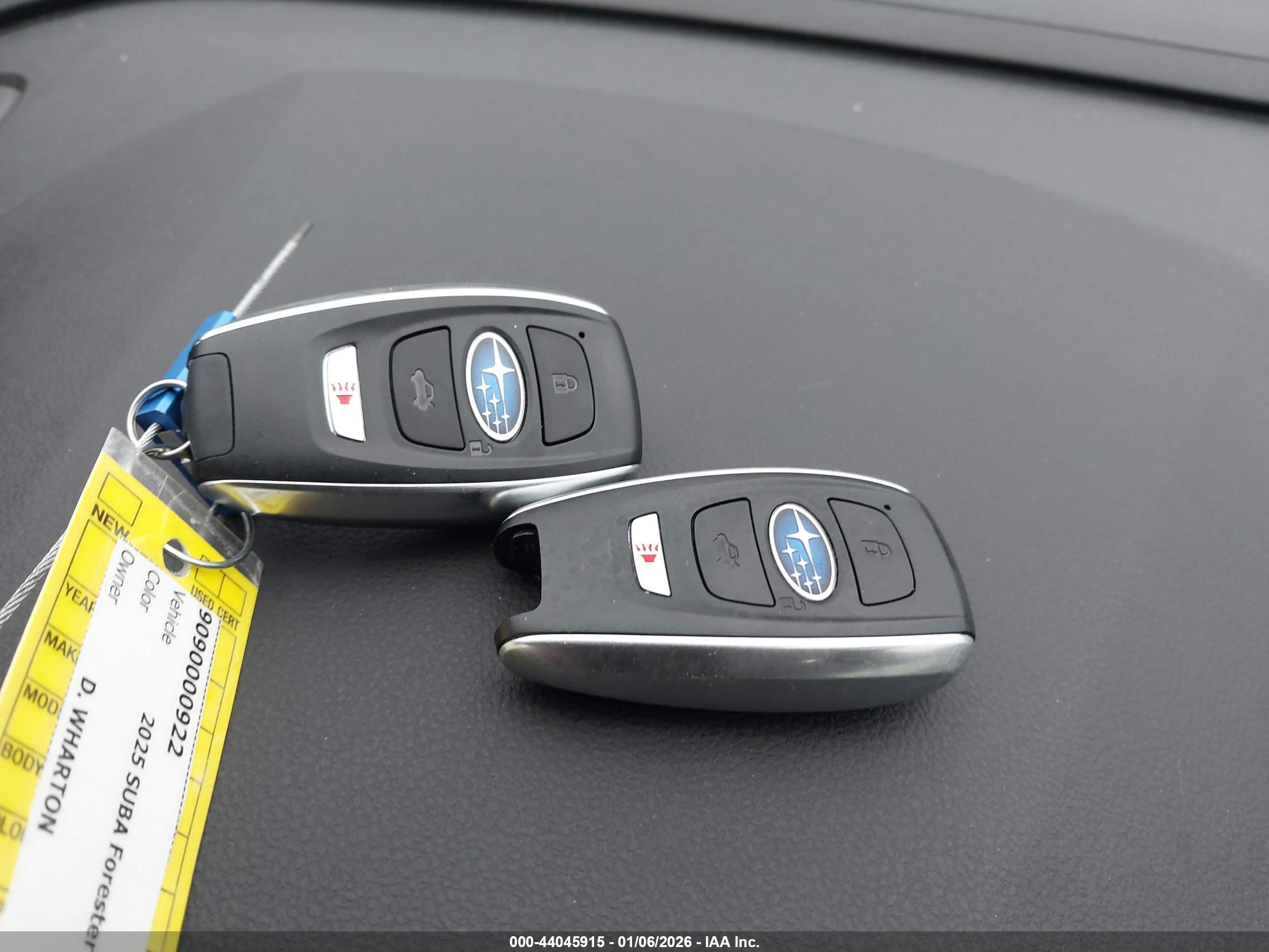 SUBARU FORESTER image 11