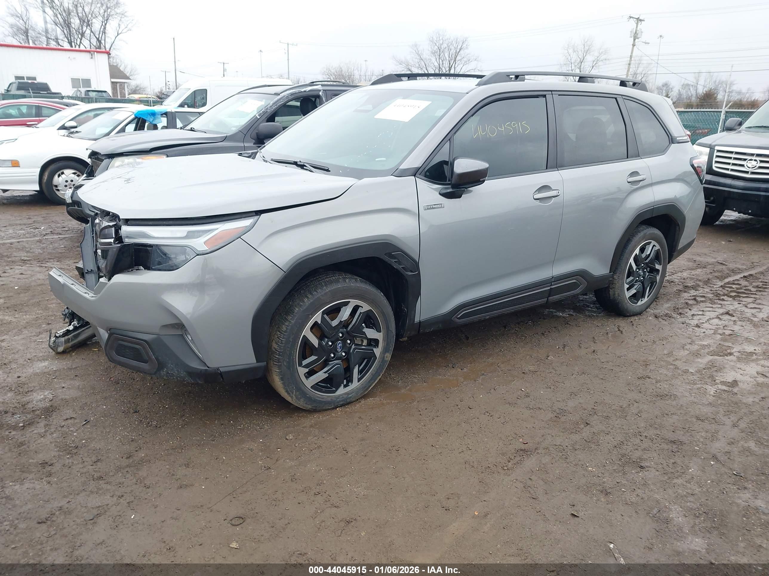 SUBARU FORESTER image 2
