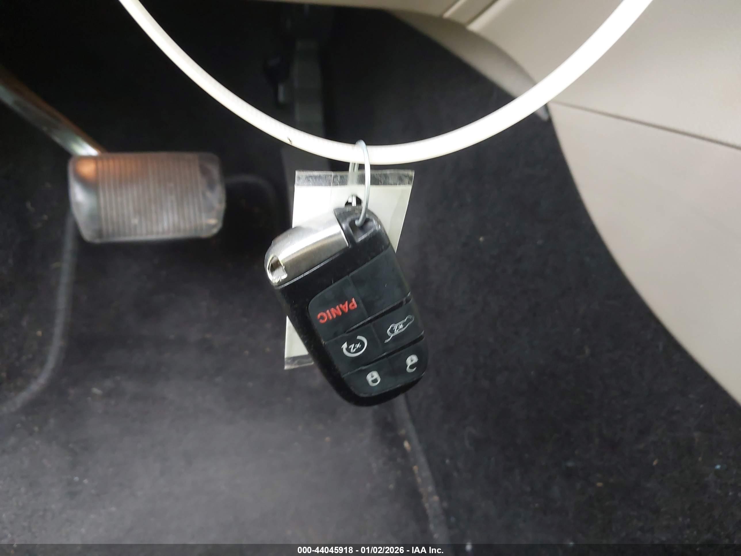 JEEP GRAND image 11