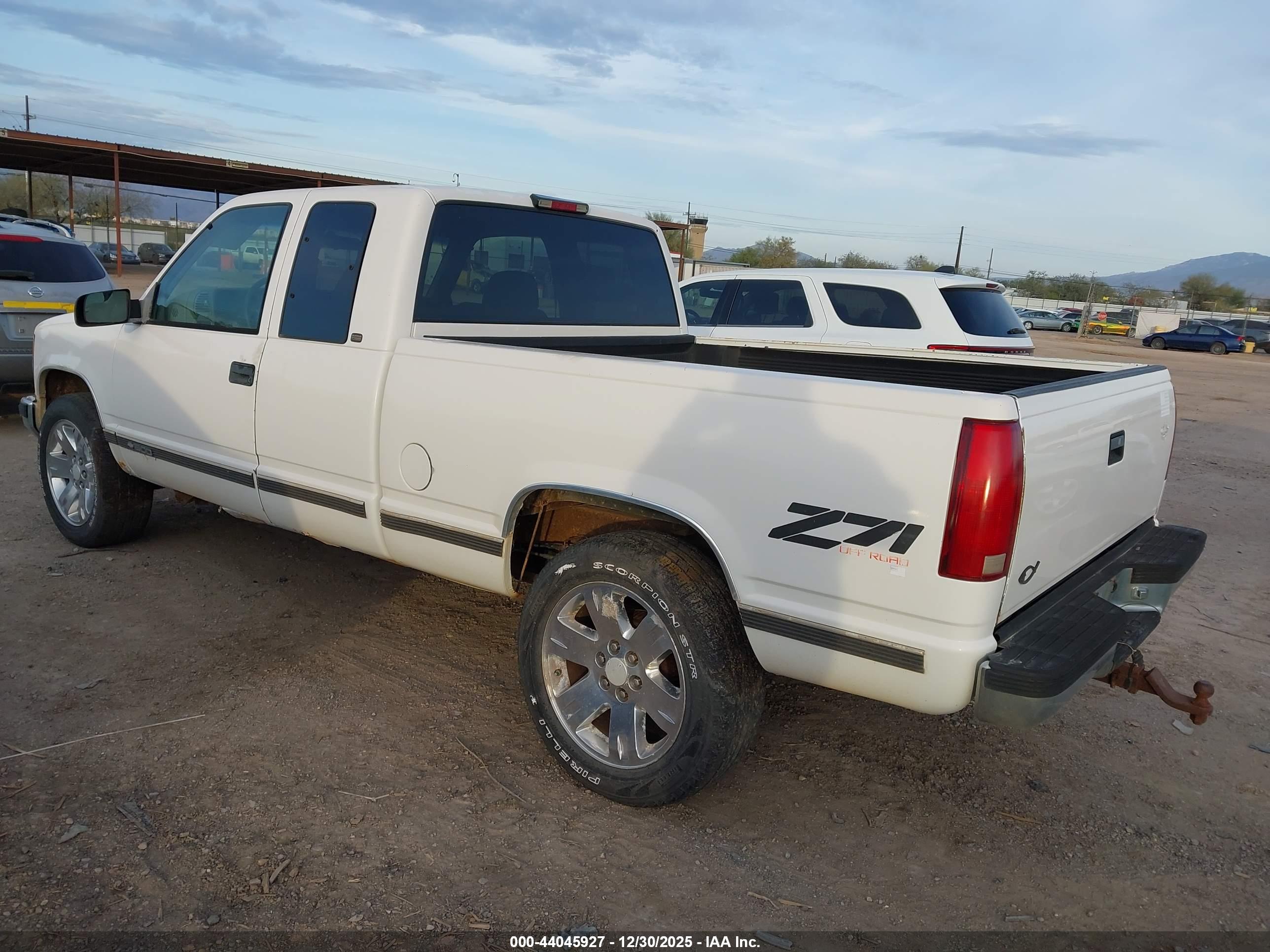 CHEVROLET K1500 image 3