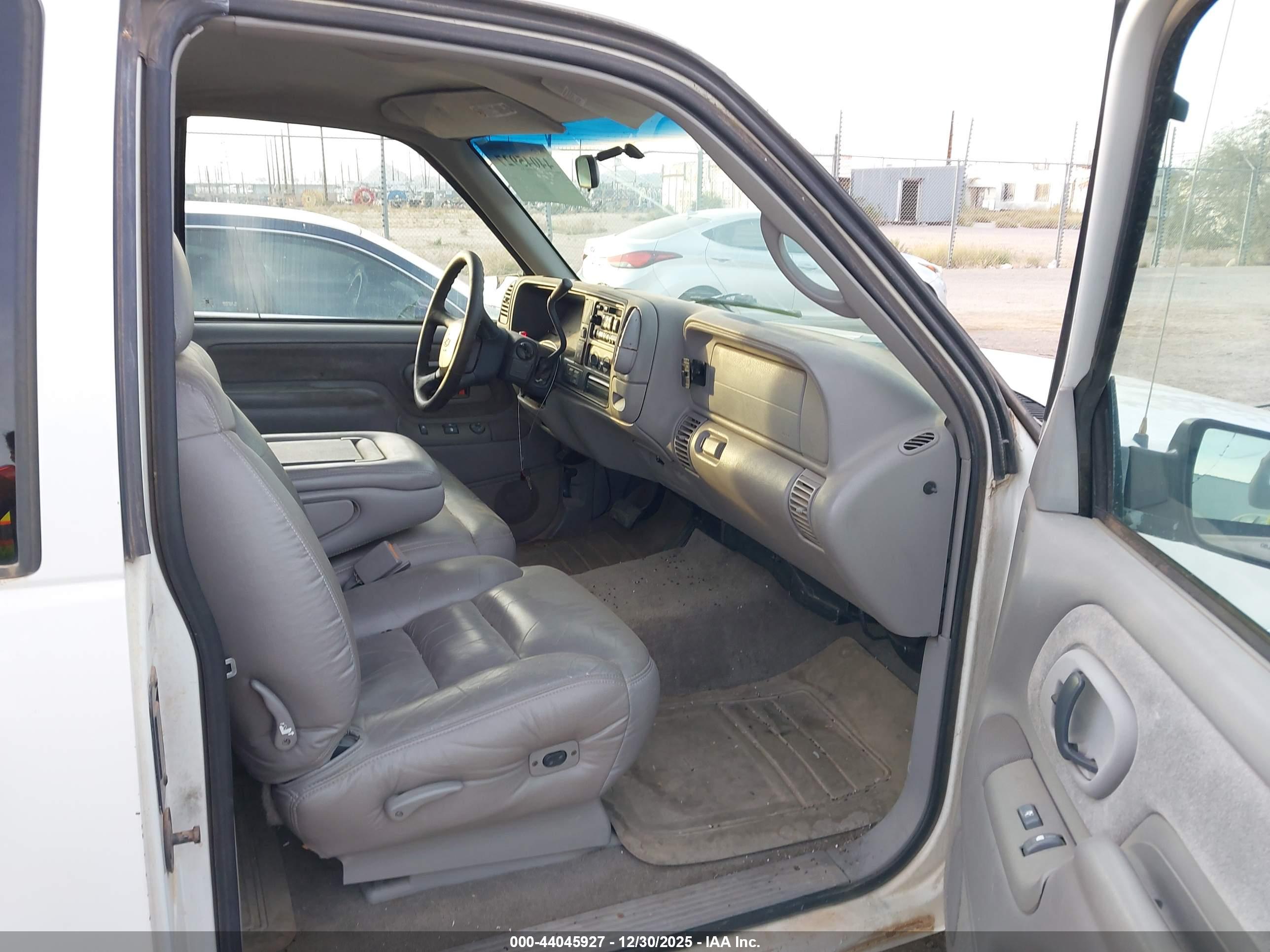 CHEVROLET K1500 image 5