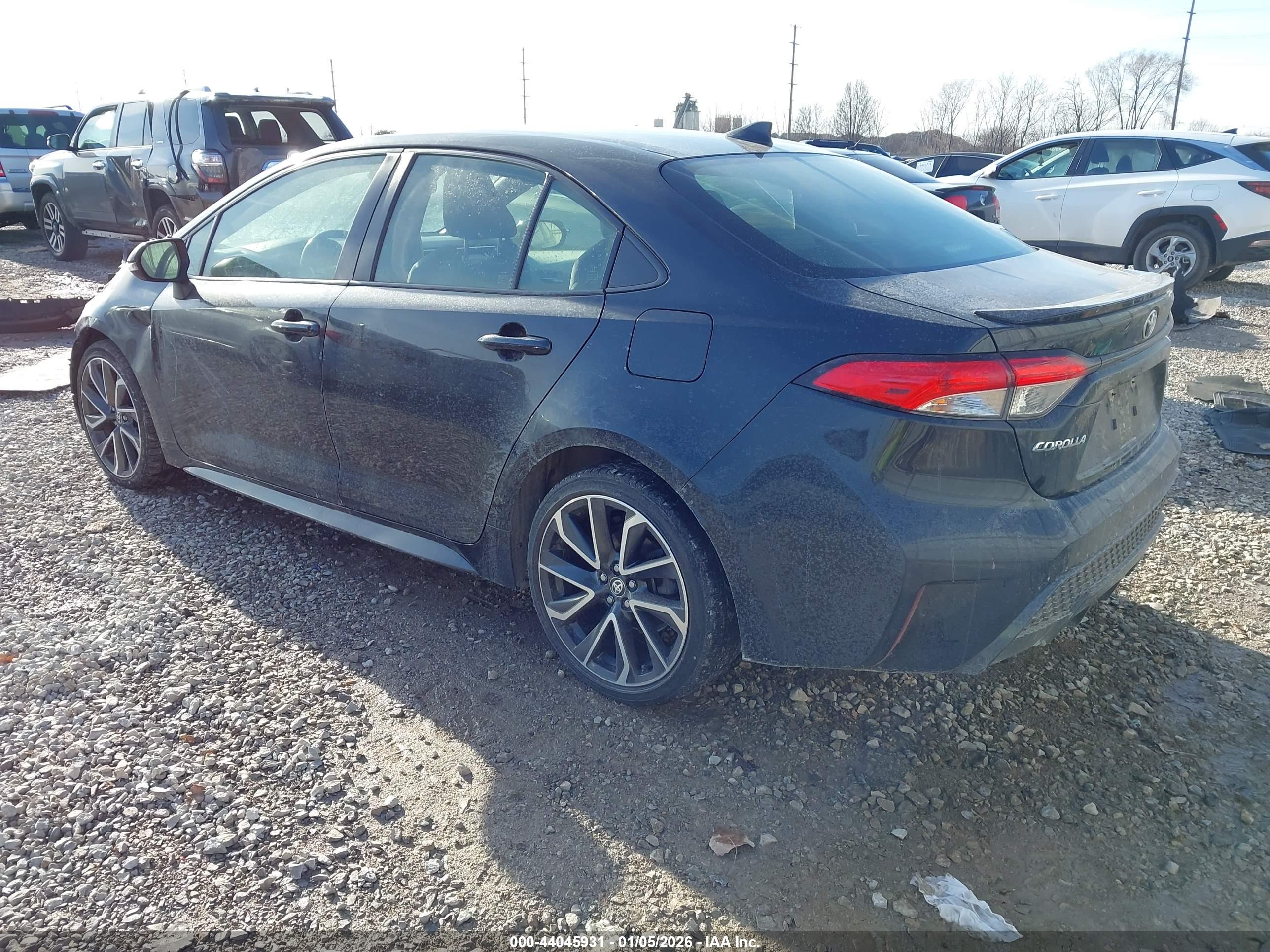 TOYOTA COROLLA image 3