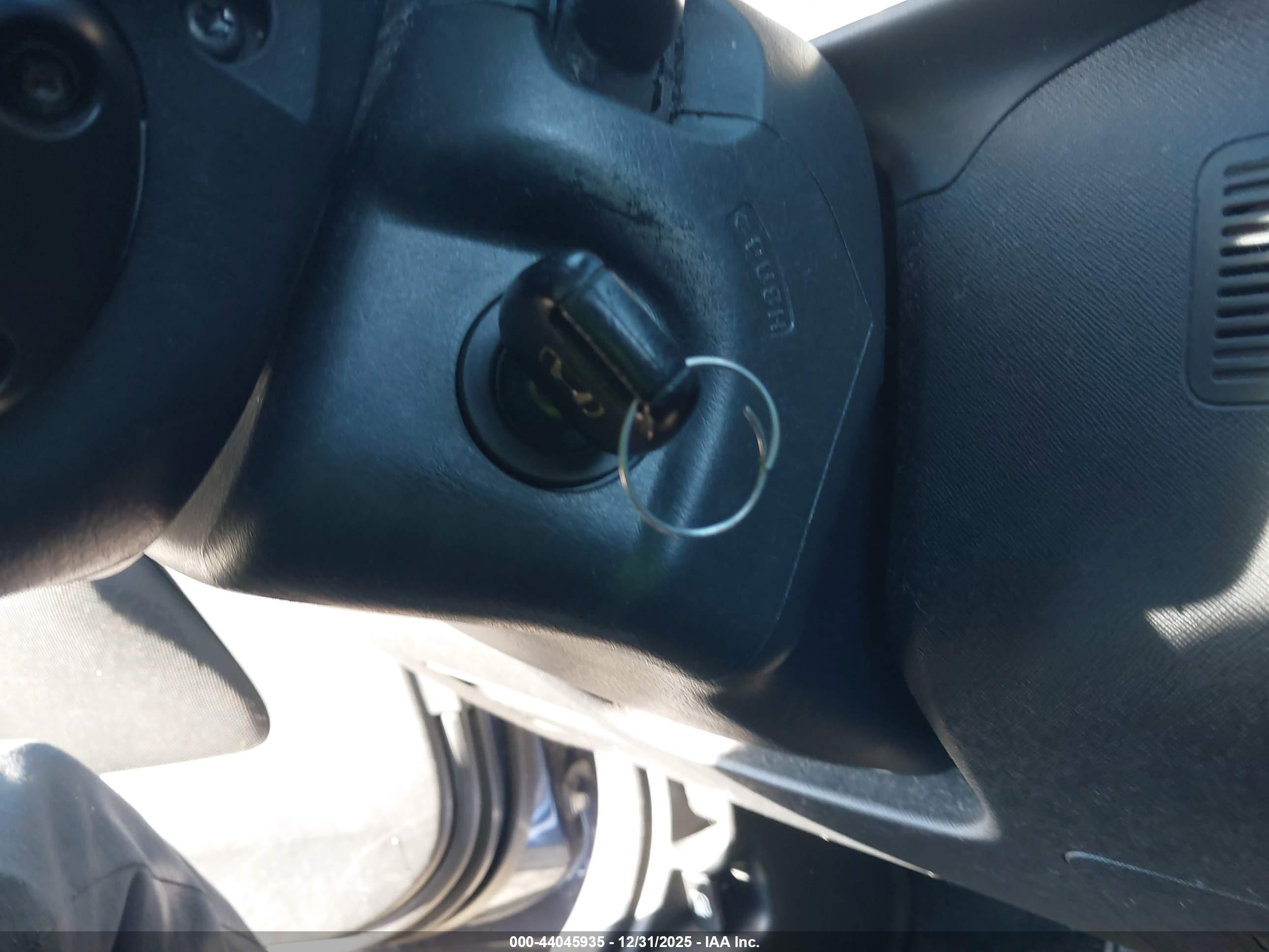 HONDA CR-V image 11