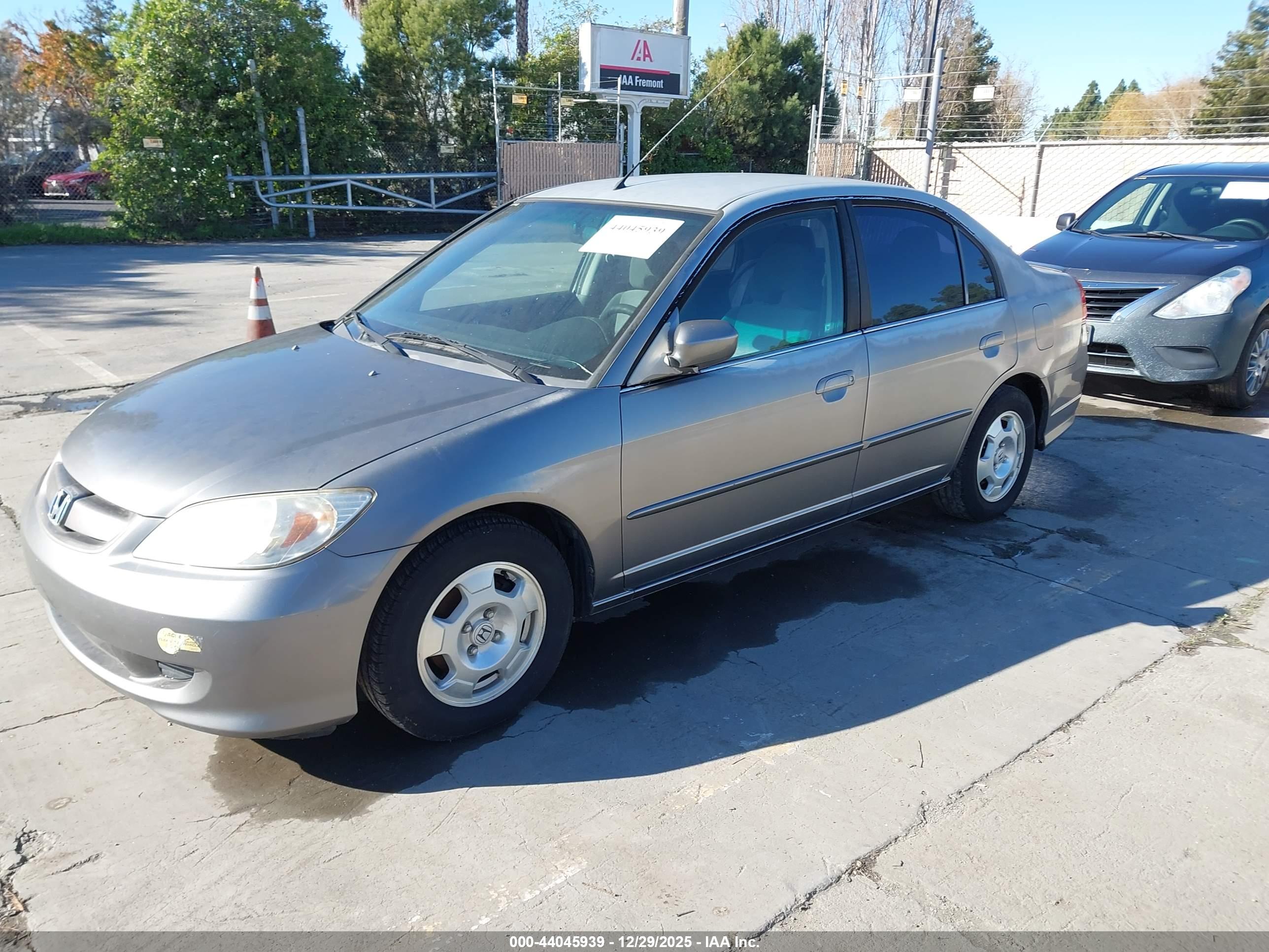 HONDA CIVIC image 2