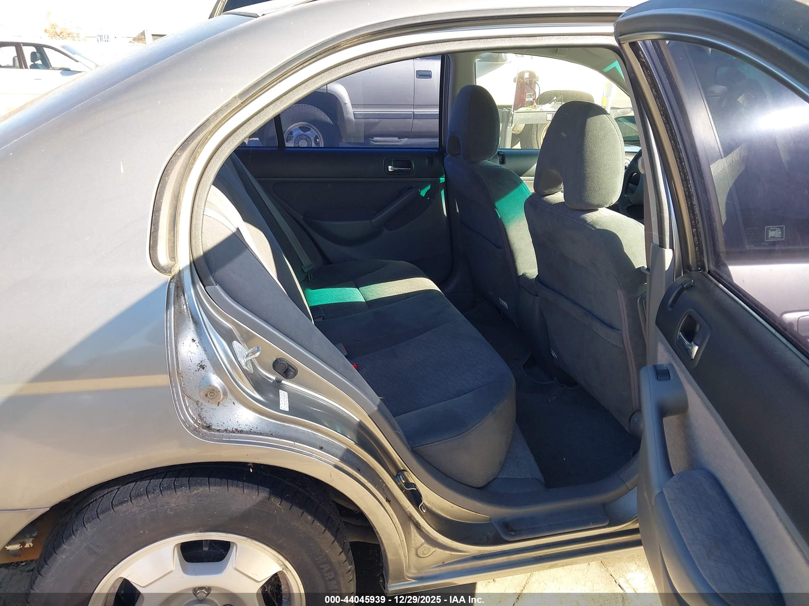 HONDA CIVIC image 8