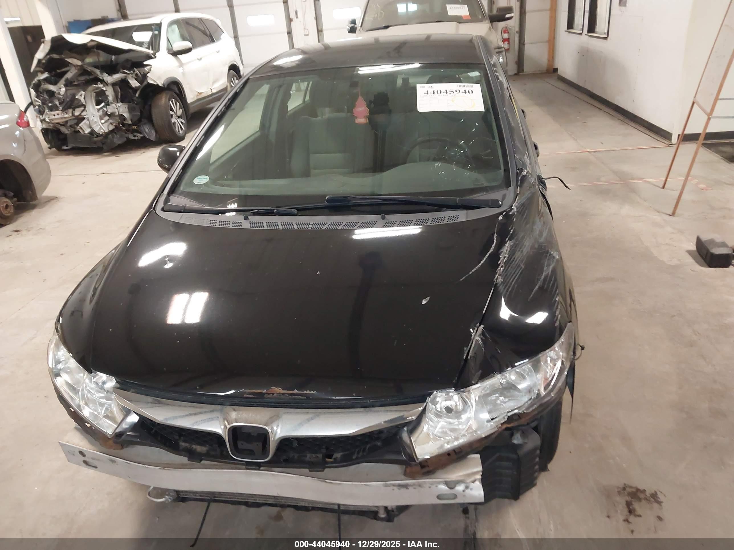 HONDA CIVIC image 6
