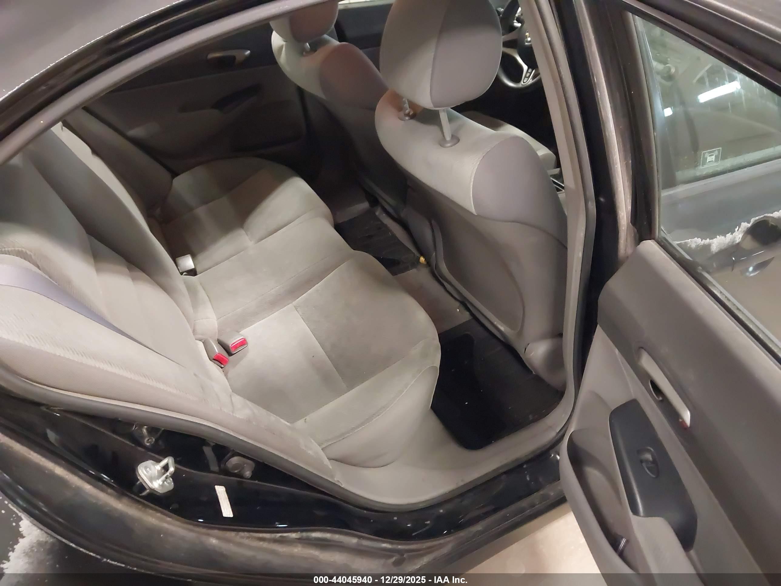 HONDA CIVIC image 8