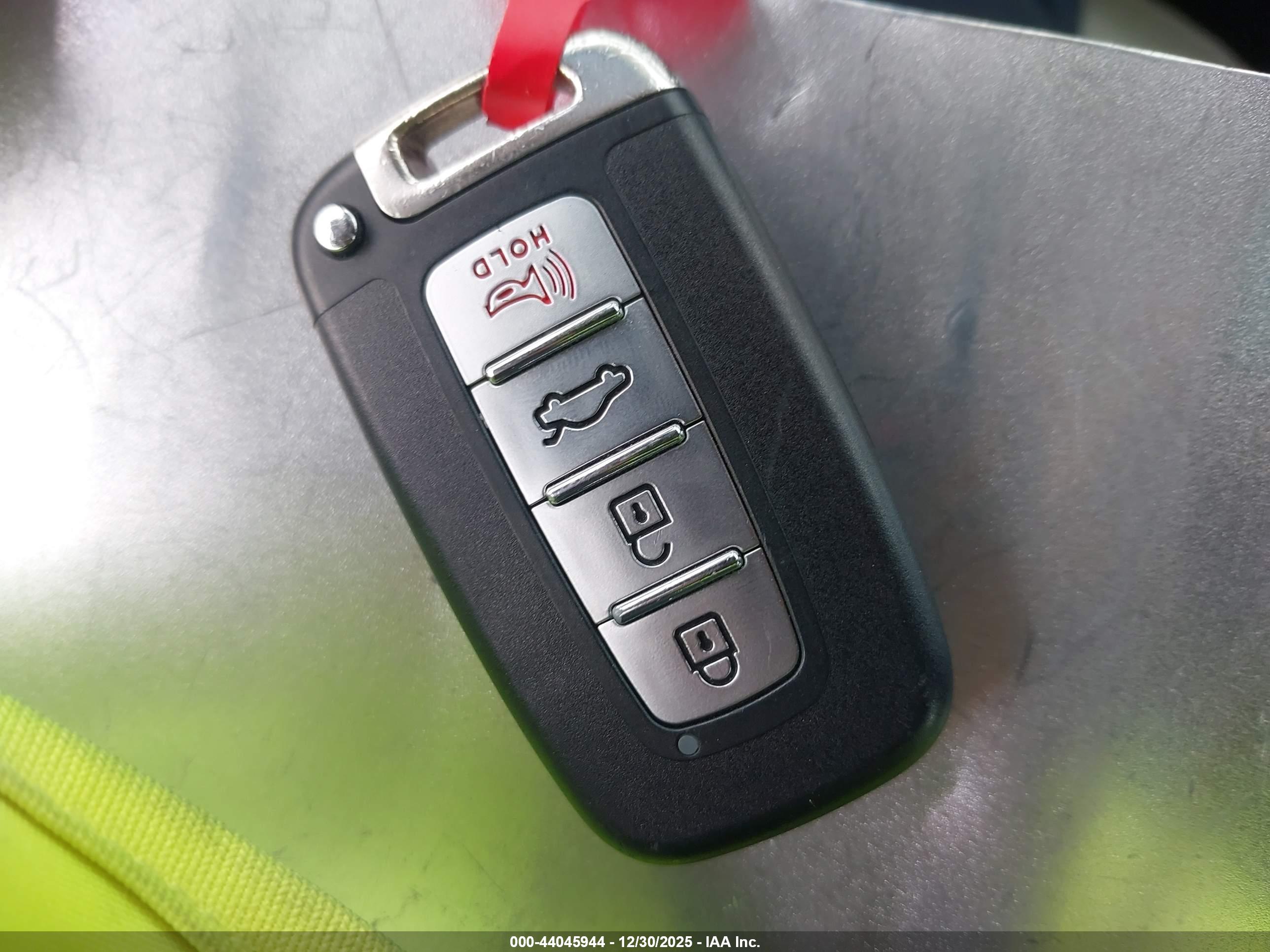 HYUNDAI SONATA image 11