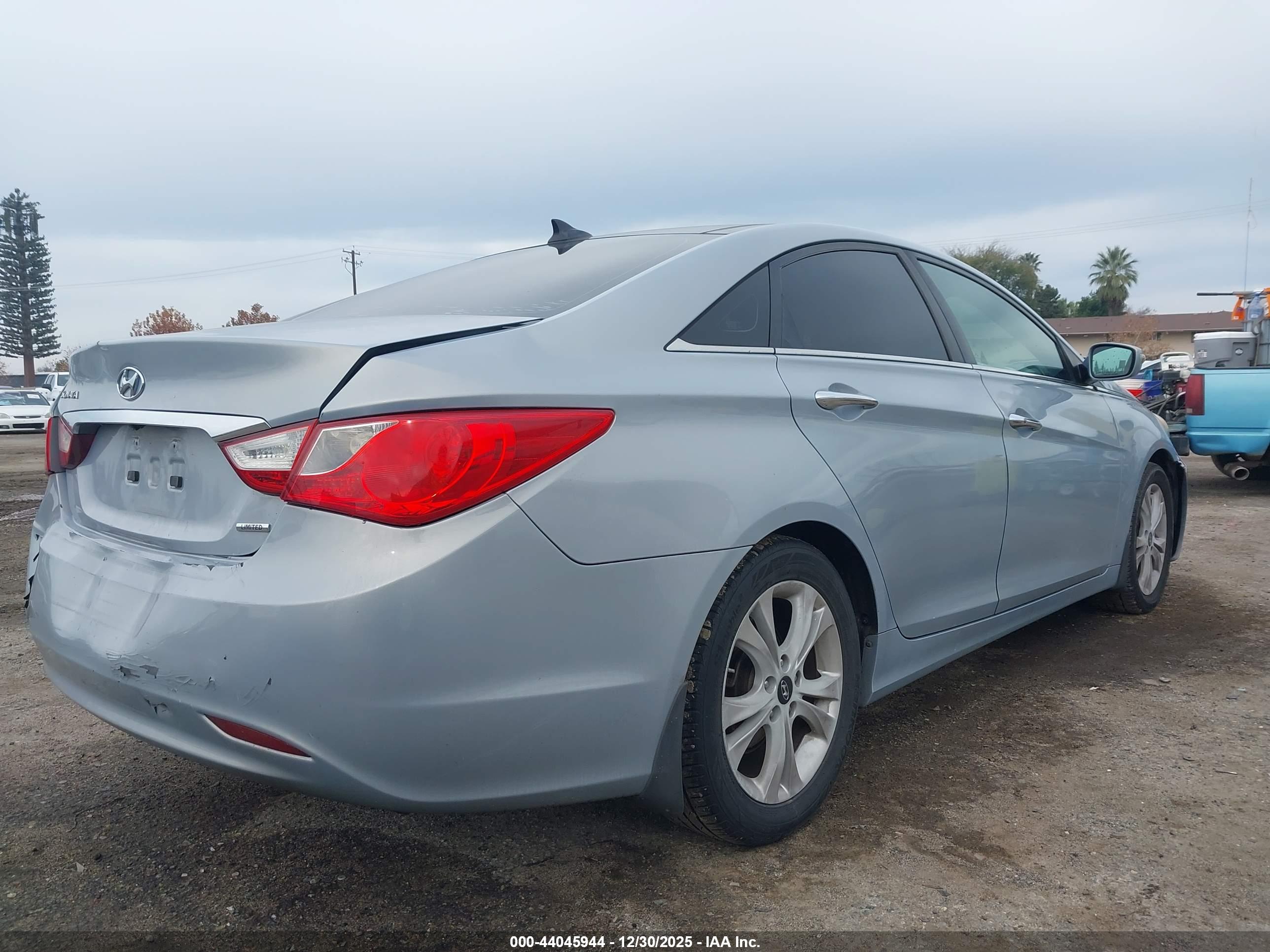 HYUNDAI SONATA image 4
