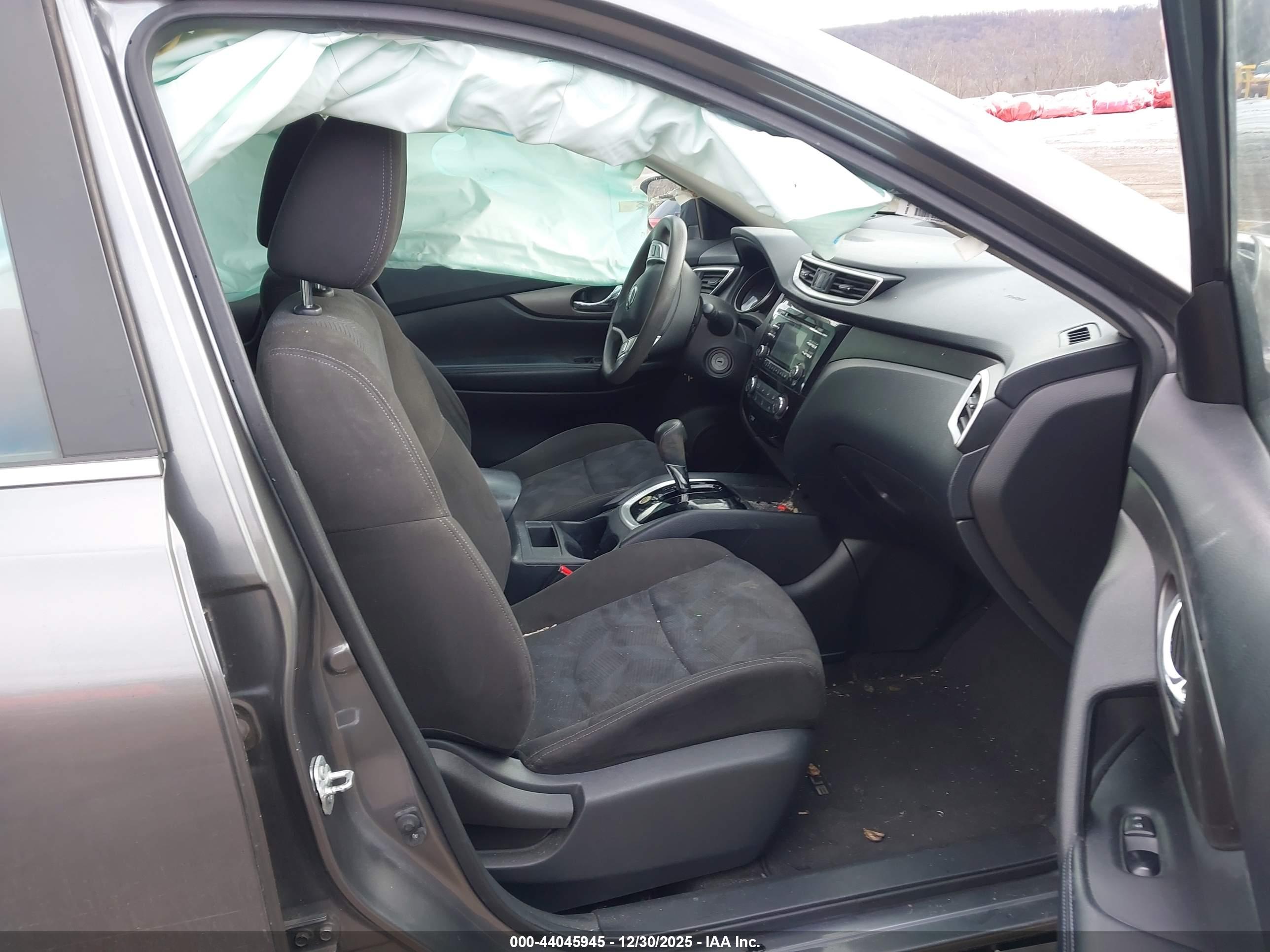 NISSAN ROGUE image 5