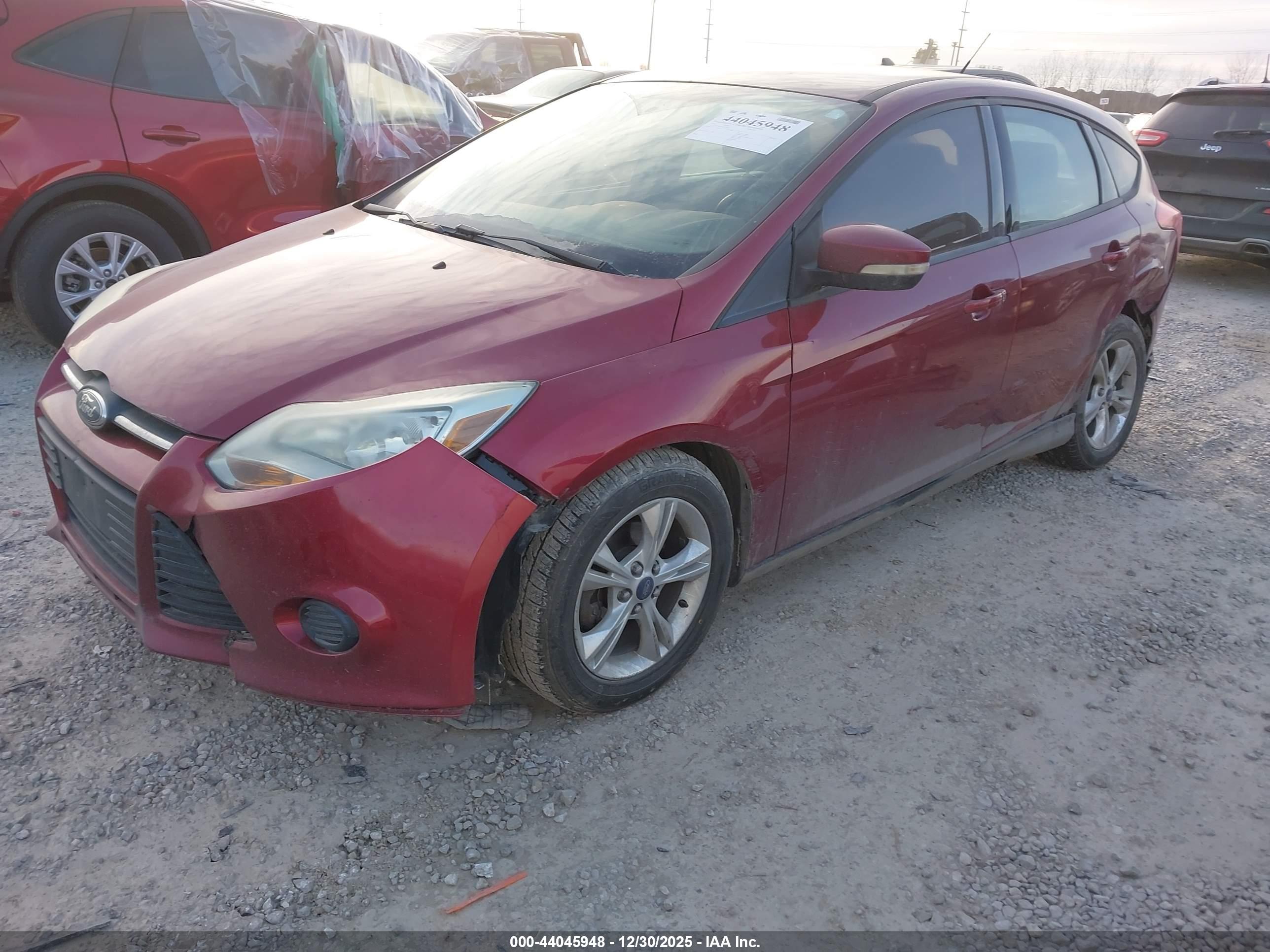 FORD FOCUS image 2