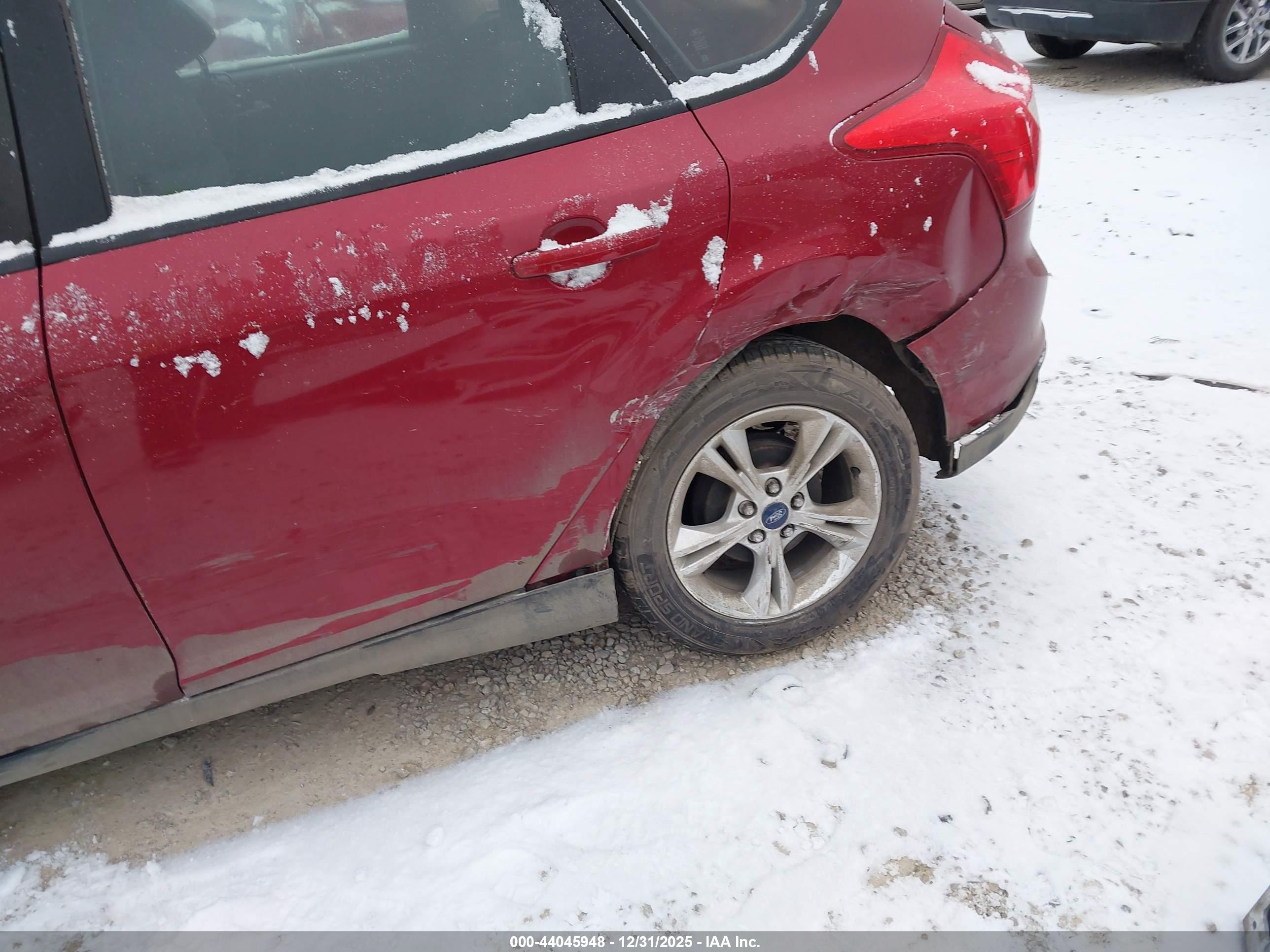 FORD FOCUS image 6
