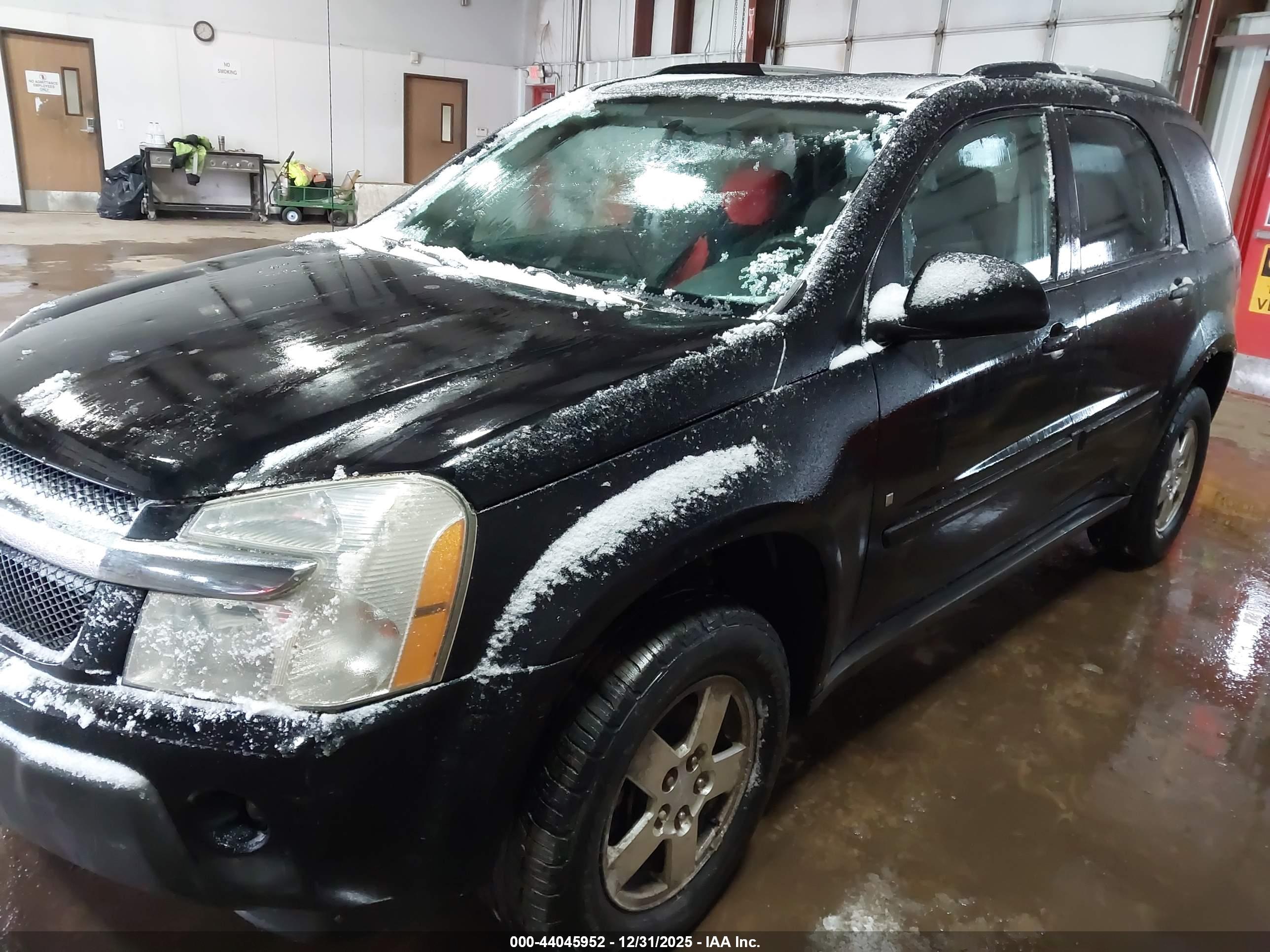 CHEVROLET EQUINOX image 2
