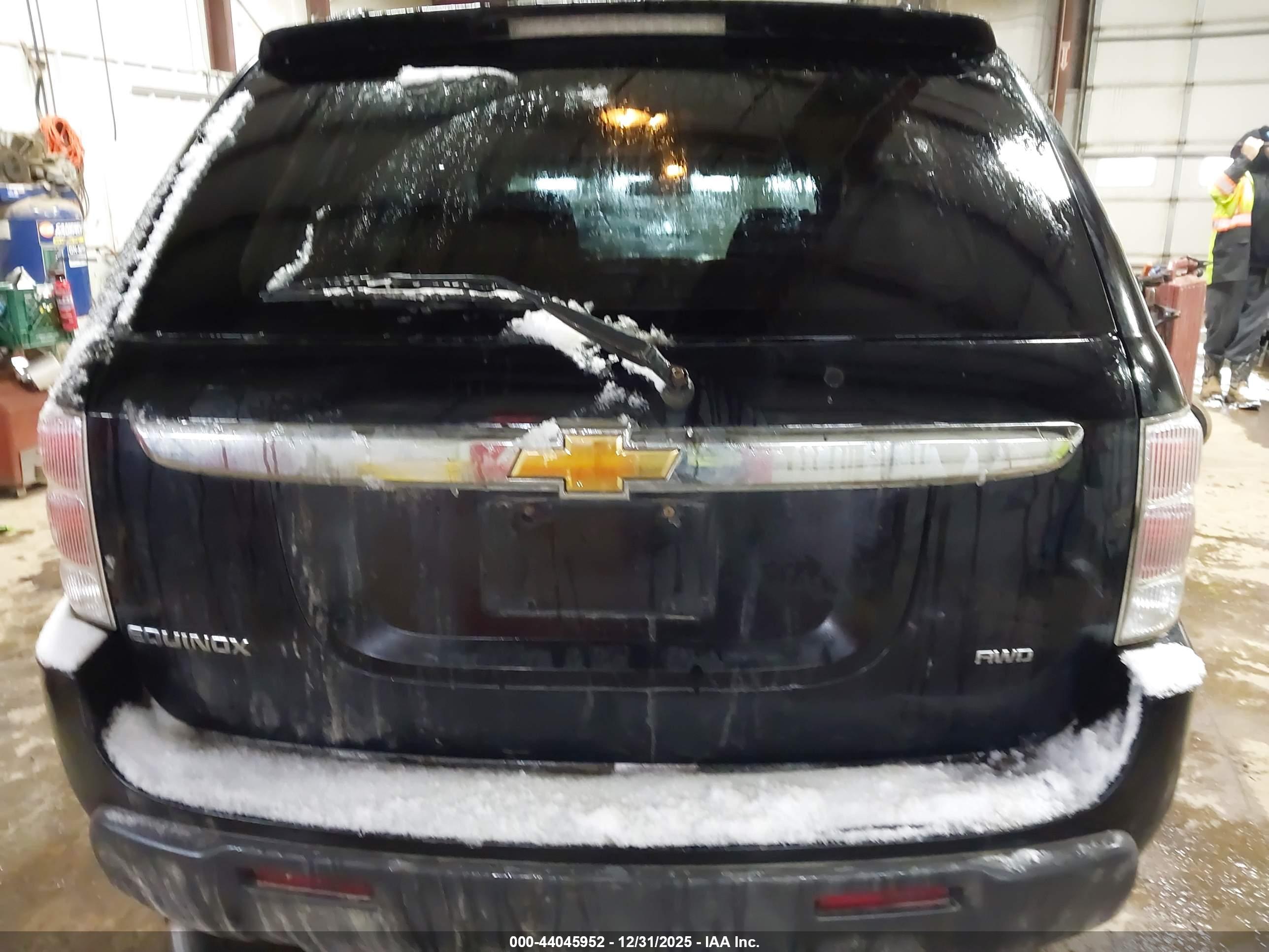 CHEVROLET EQUINOX image 3