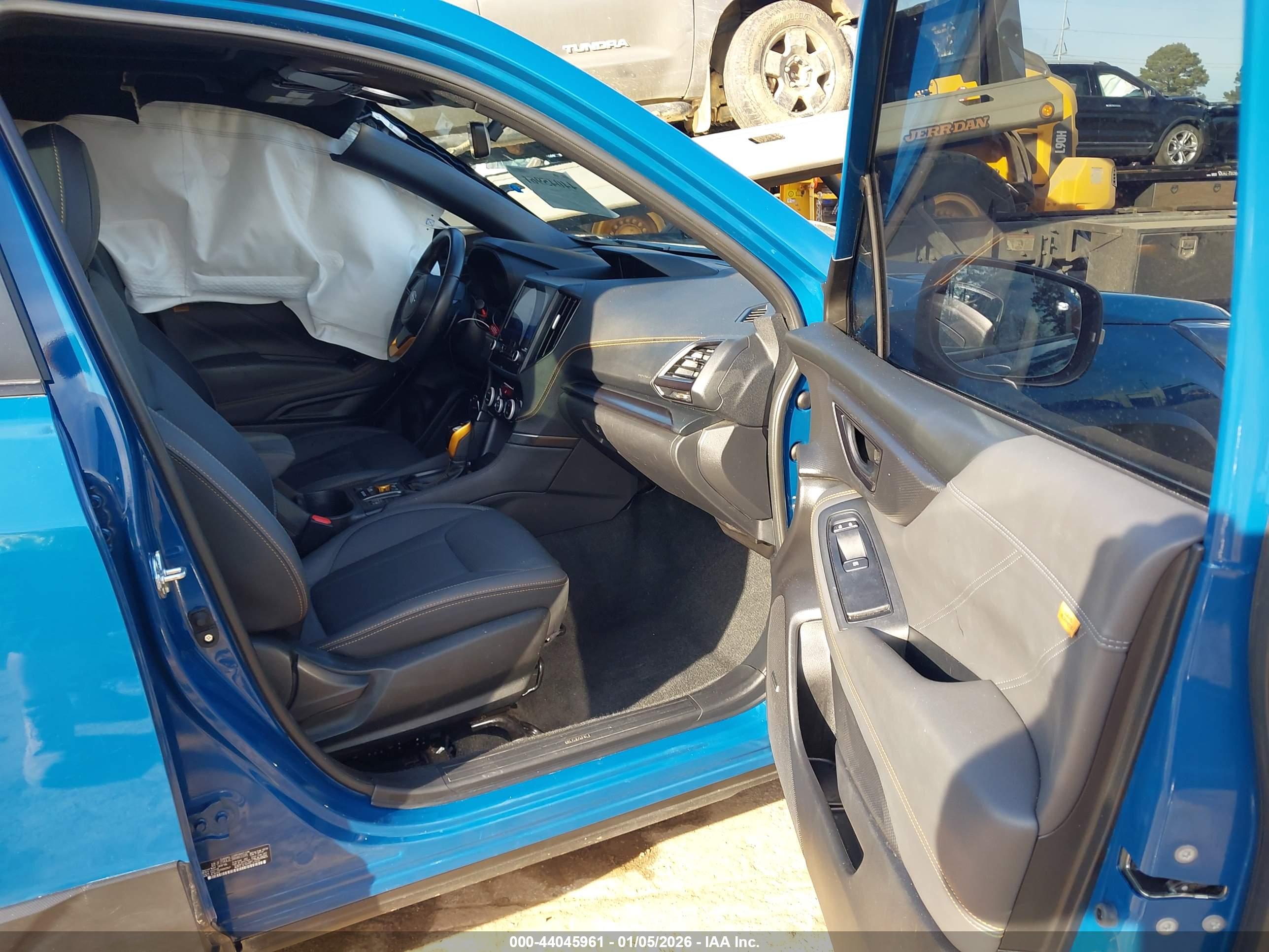 SUBARU FORESTER image 5