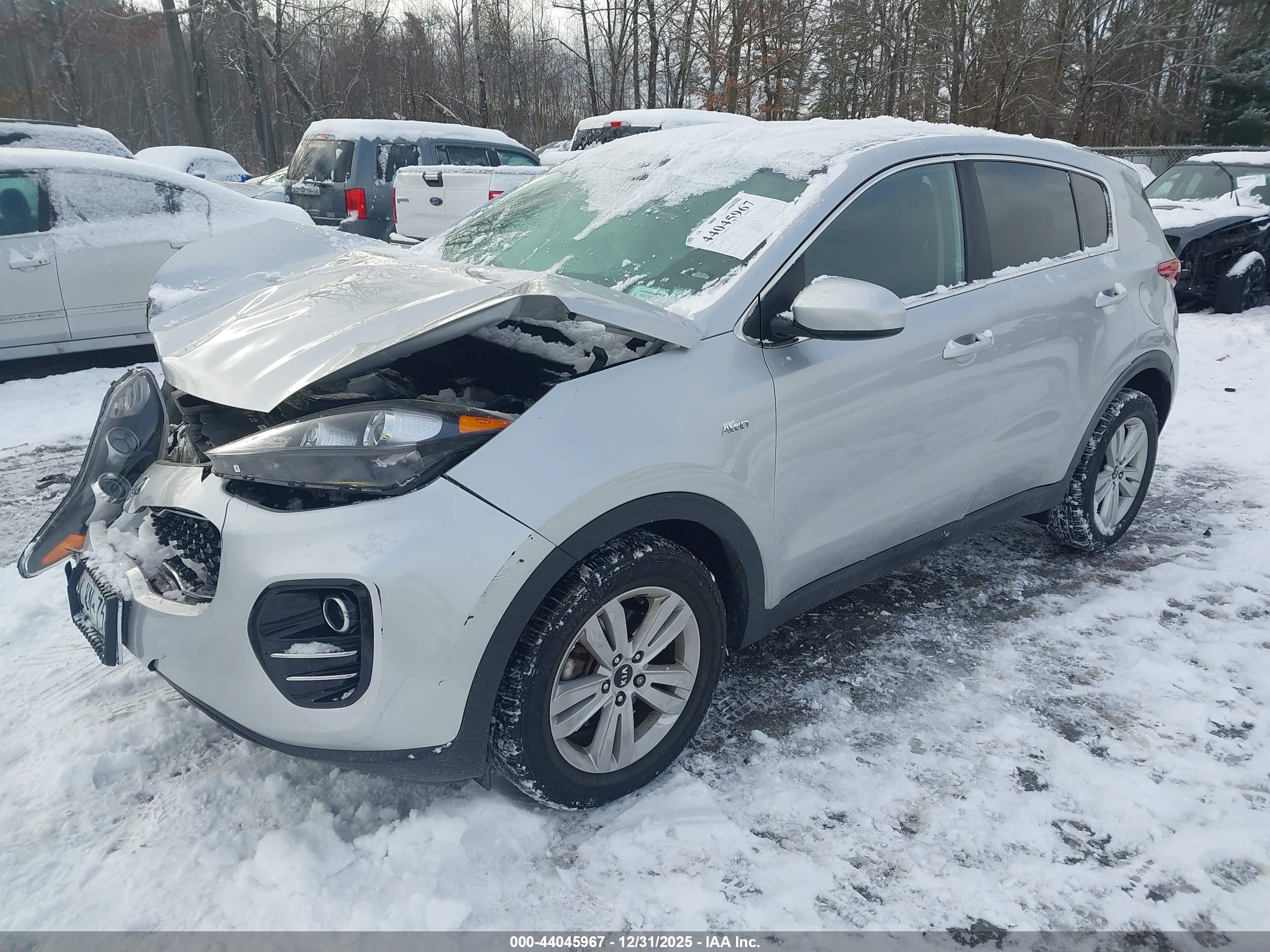 KIA SPORTAGE image 2