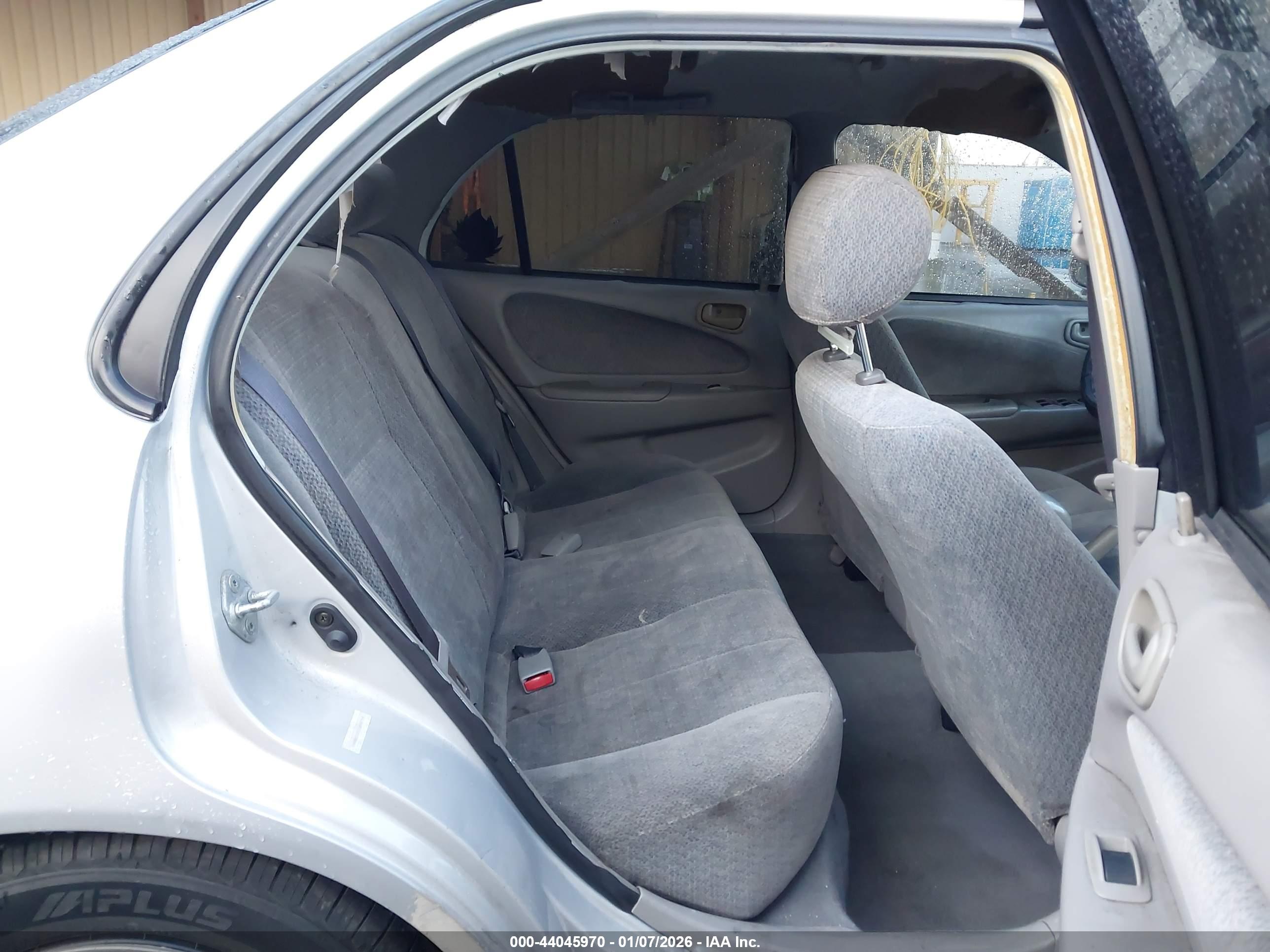 TOYOTA COROLLA image 8